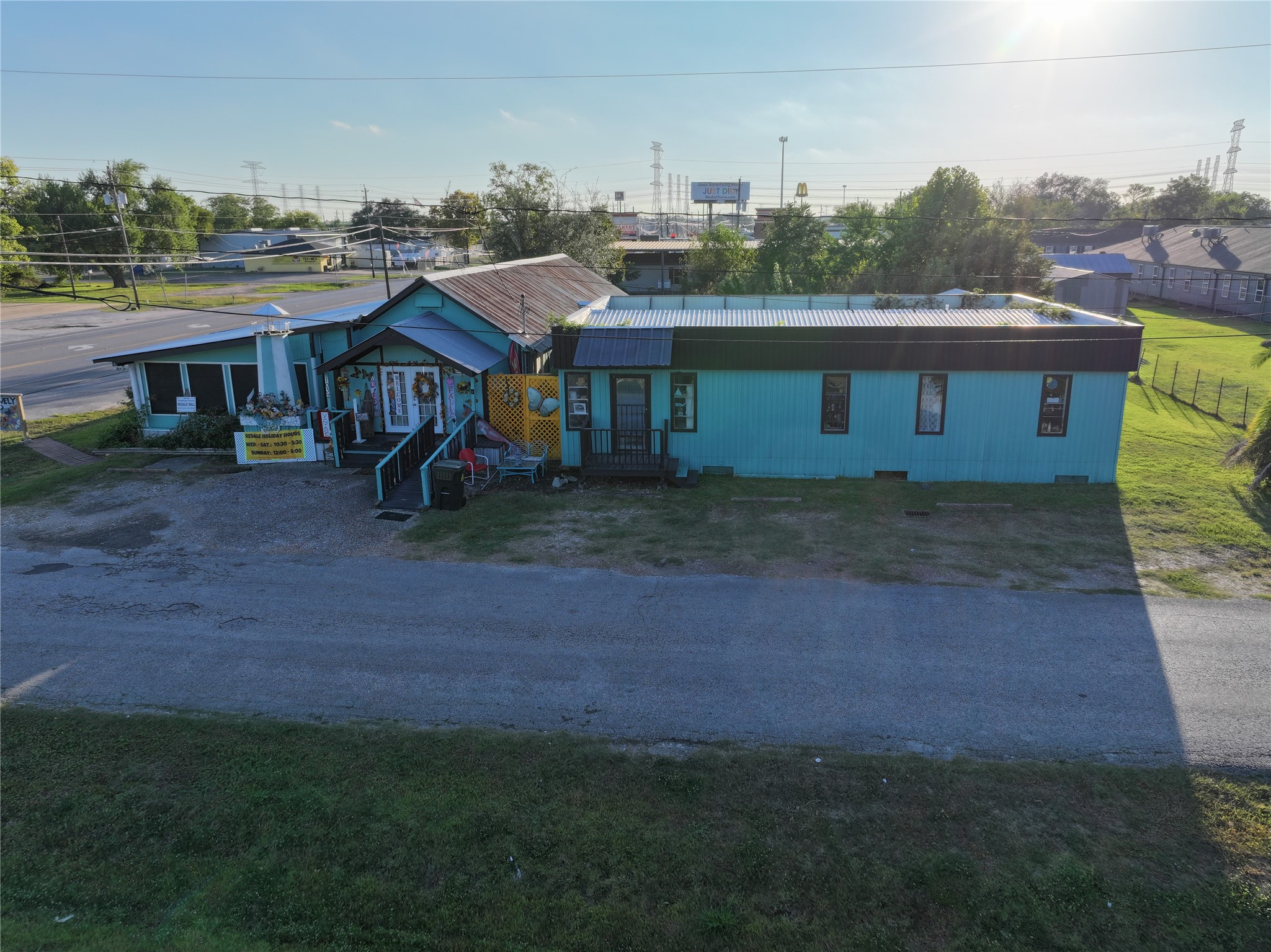 Listing photo 1