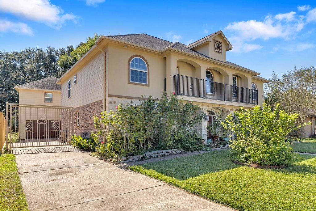 Listing photo 1