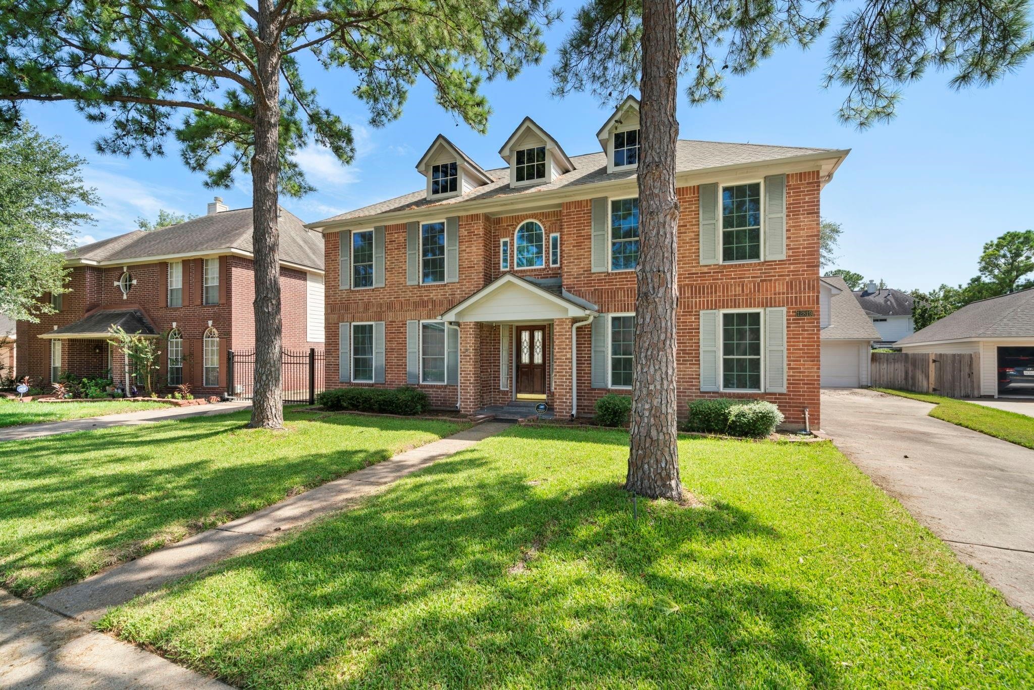 Listing photo 1
