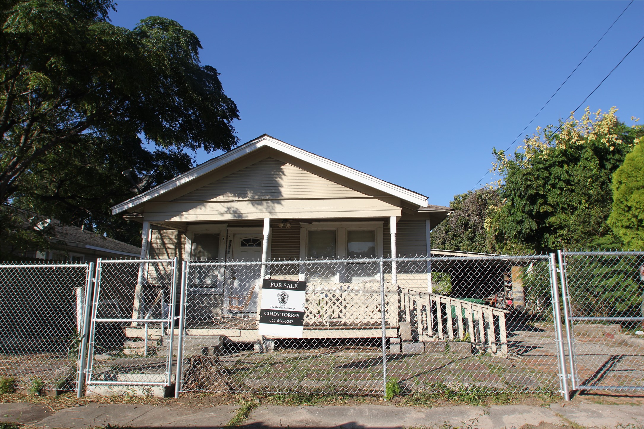 Listing photo 1