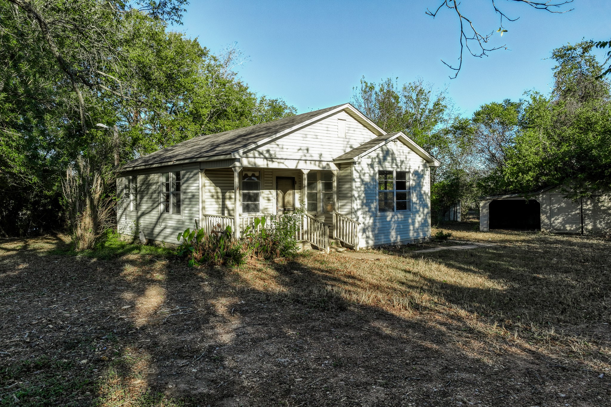 Listing photo 4