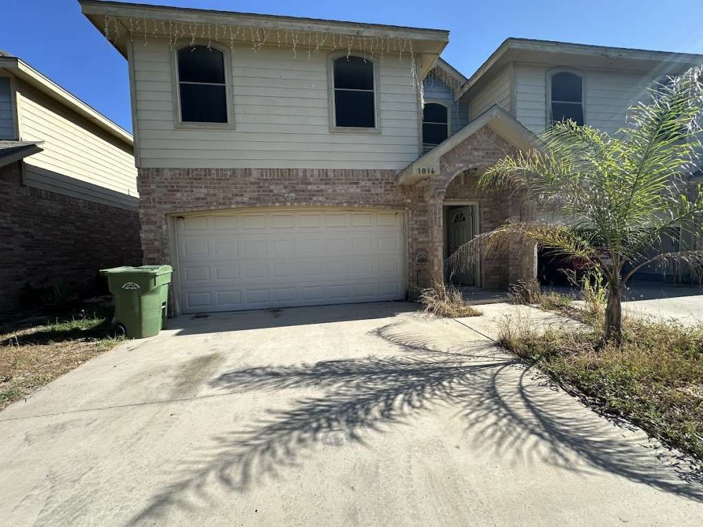 Listing photo 1