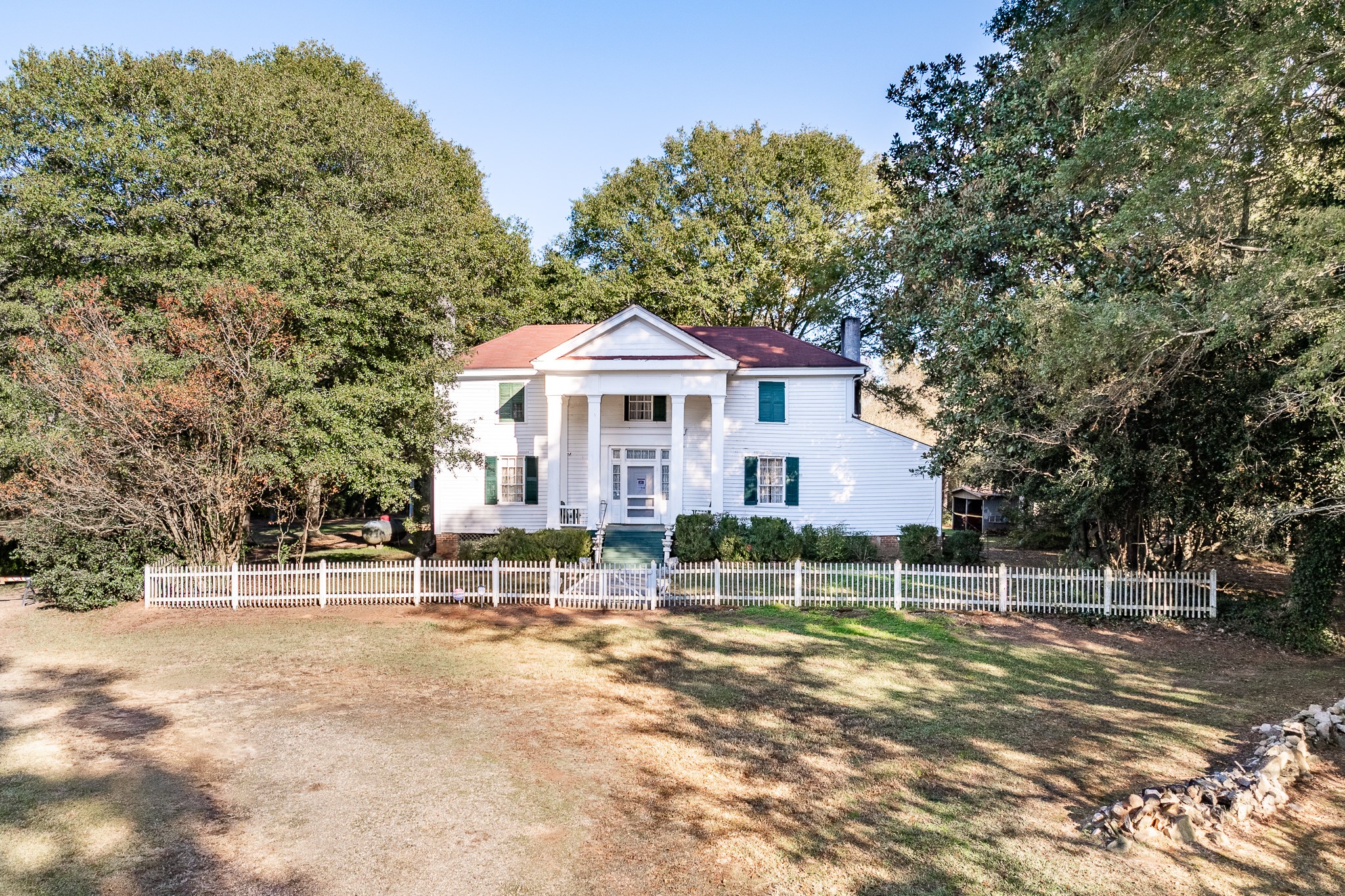 Listing photo 5