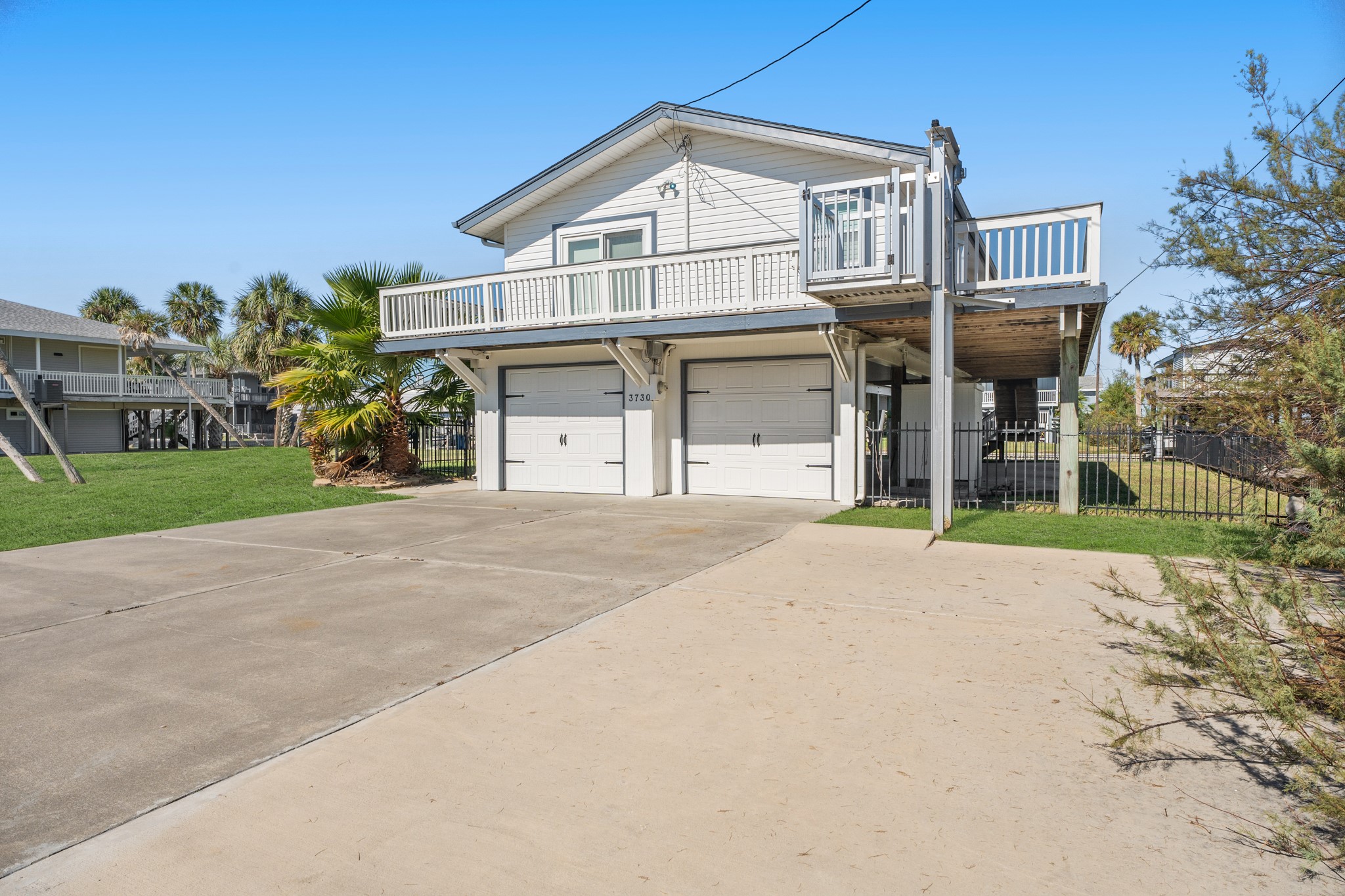 Listing photo 3