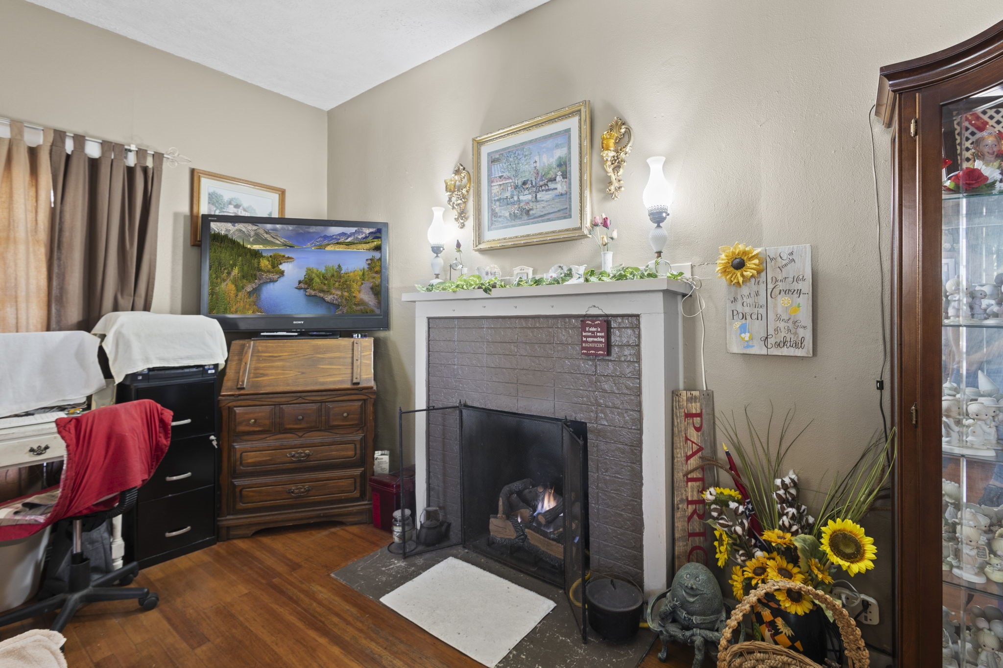 Listing photo 5