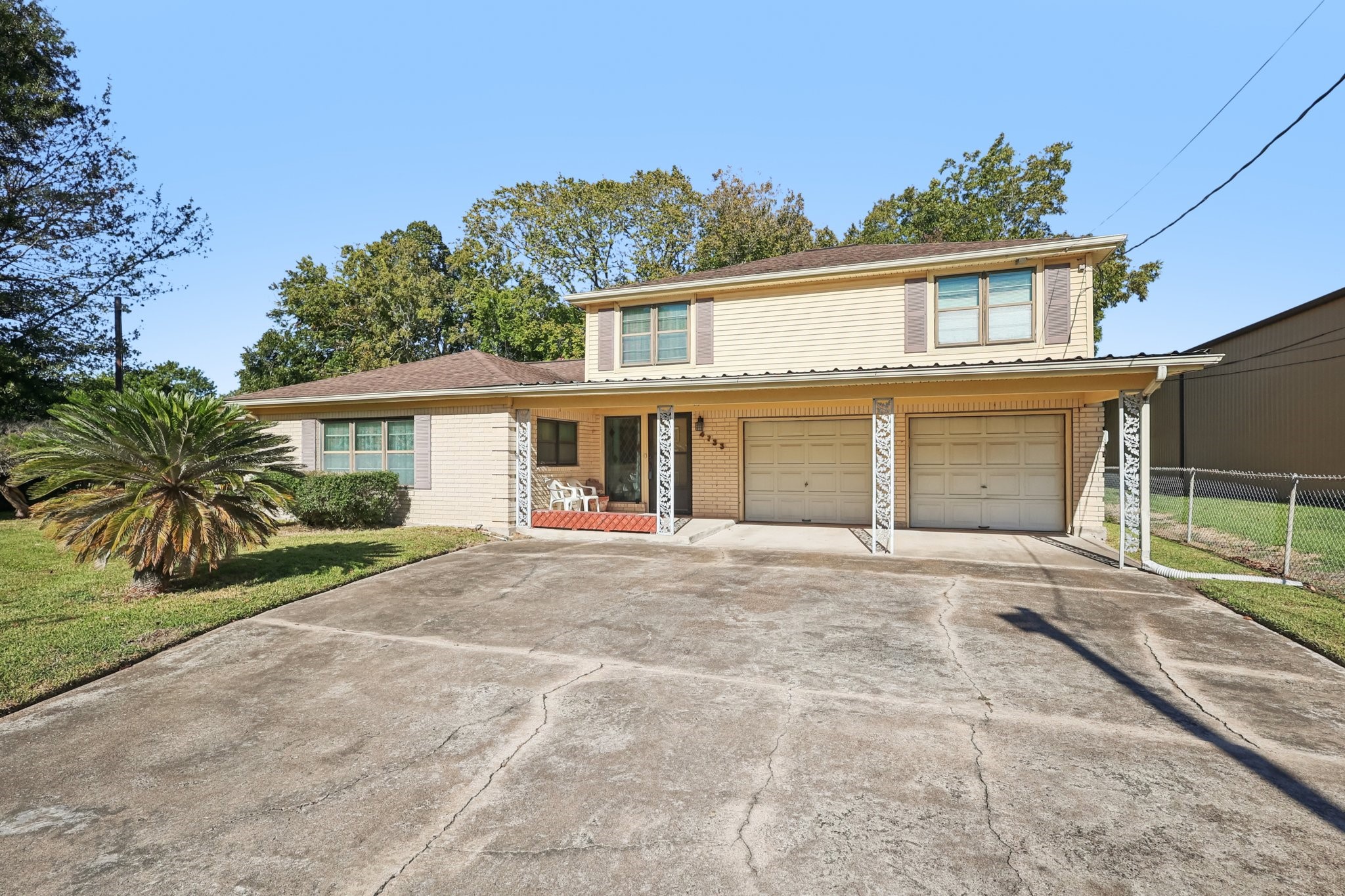 Listing photo 4