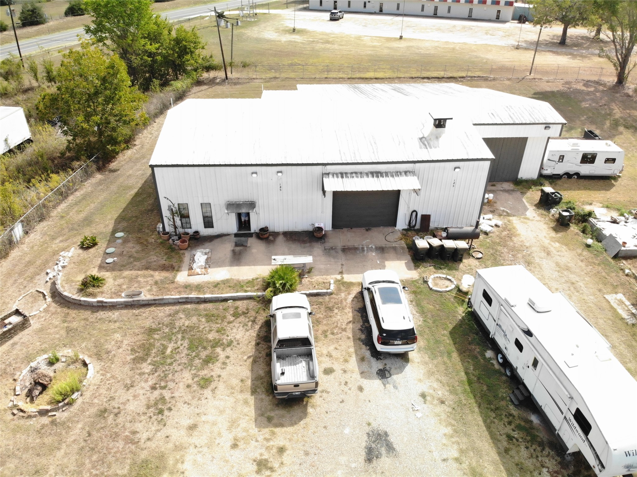 Listing photo 1