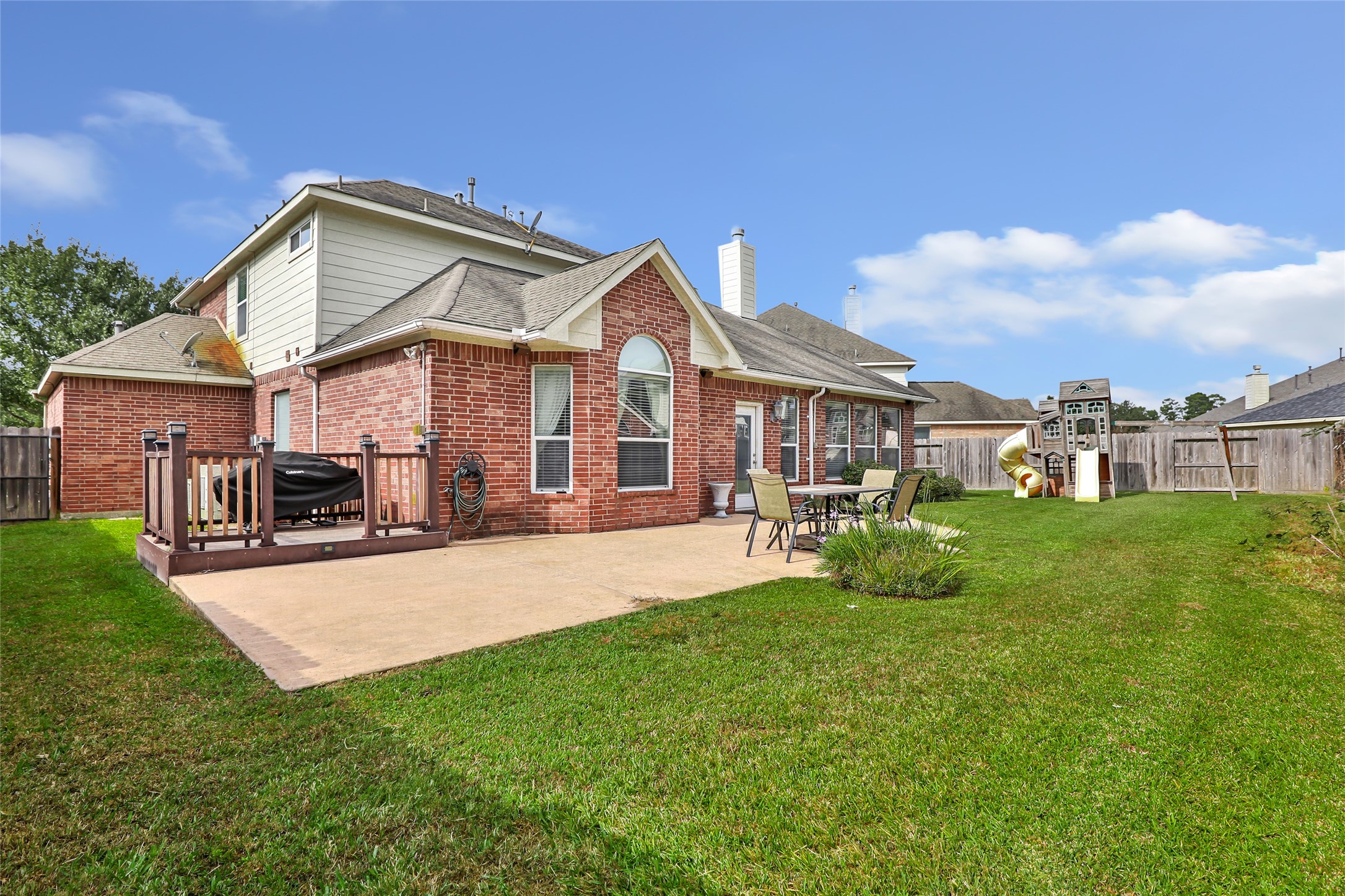 Listing photo 4