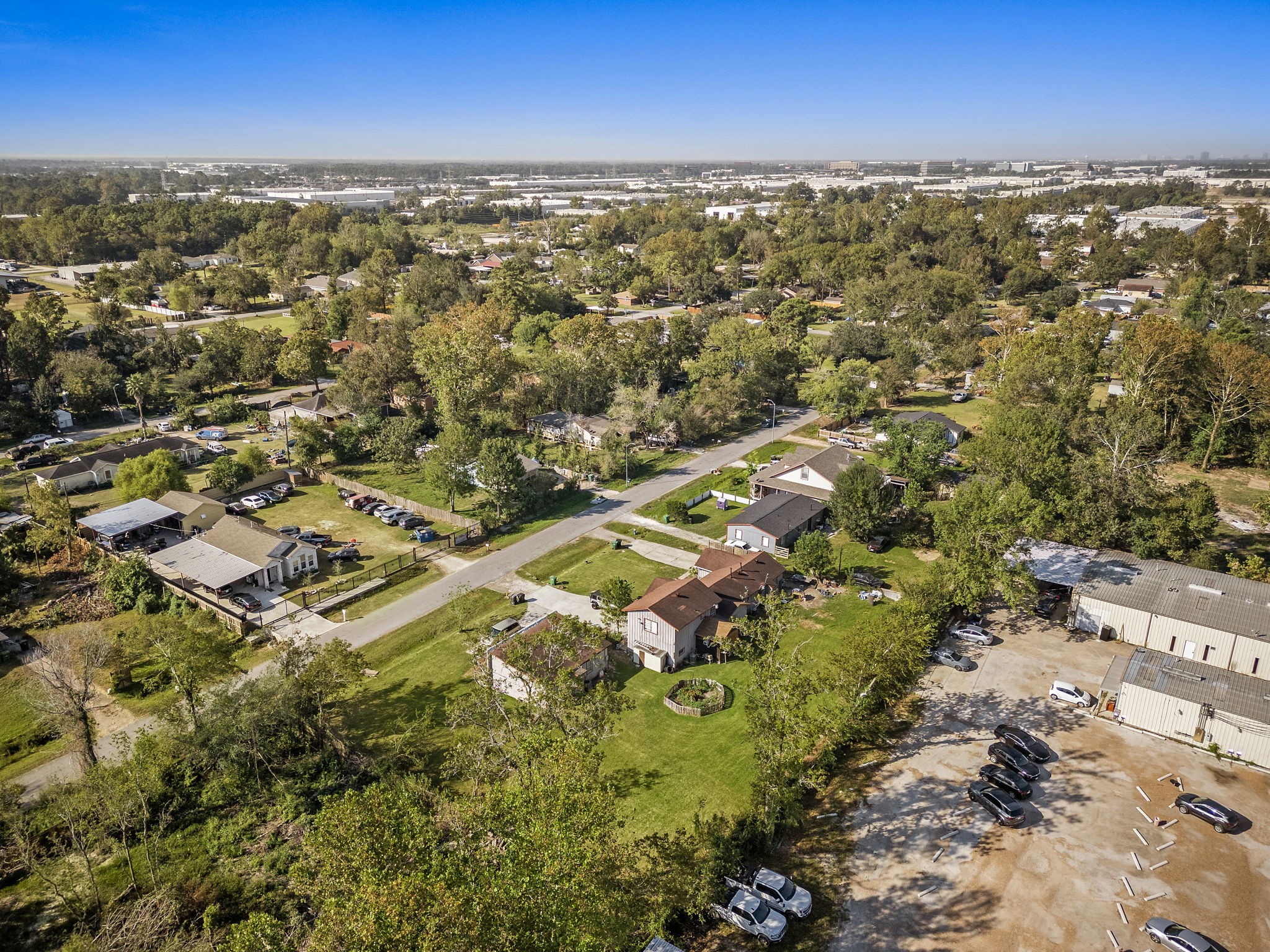 Listing photo 5