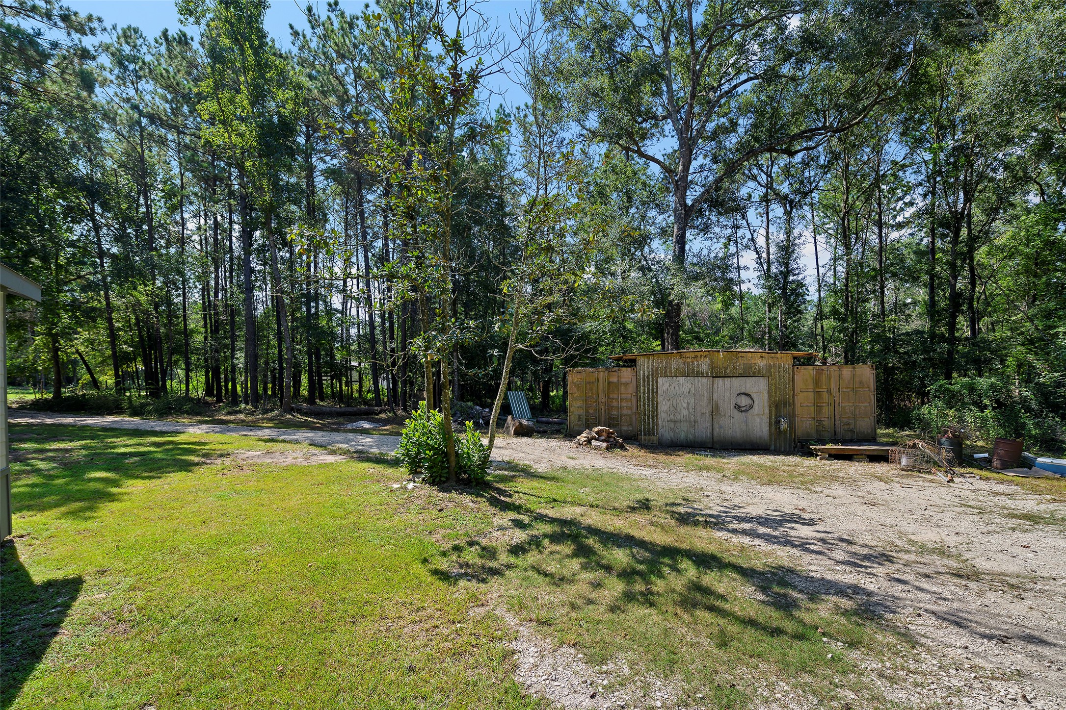 Listing photo 5