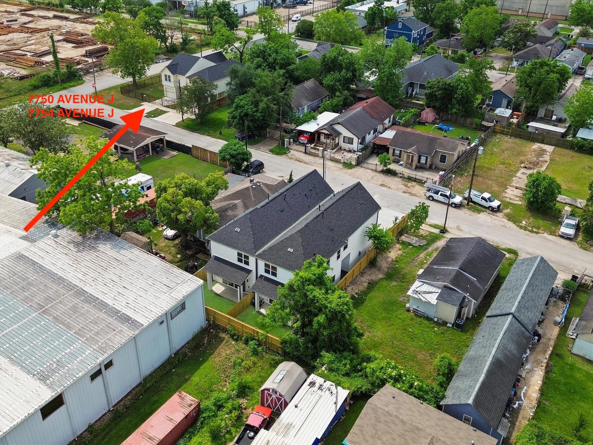Listing photo 3