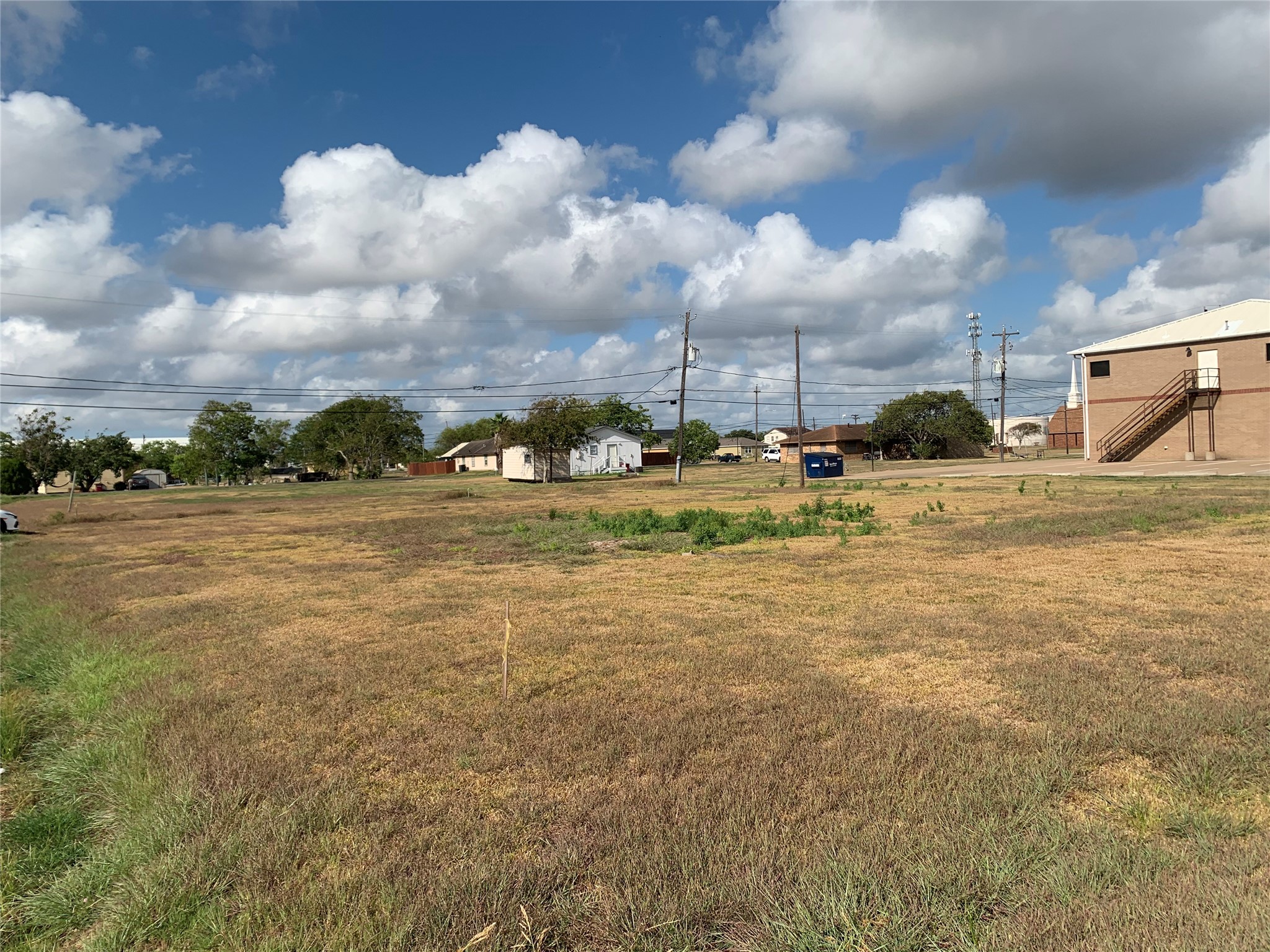 Listing photo 4