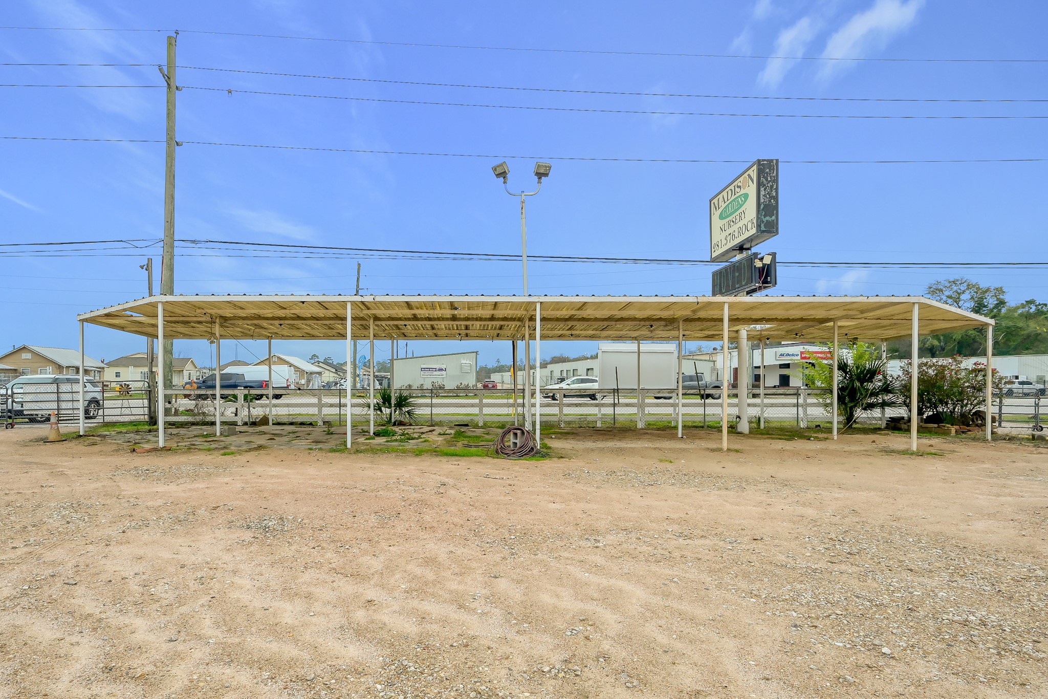 Listing photo 5