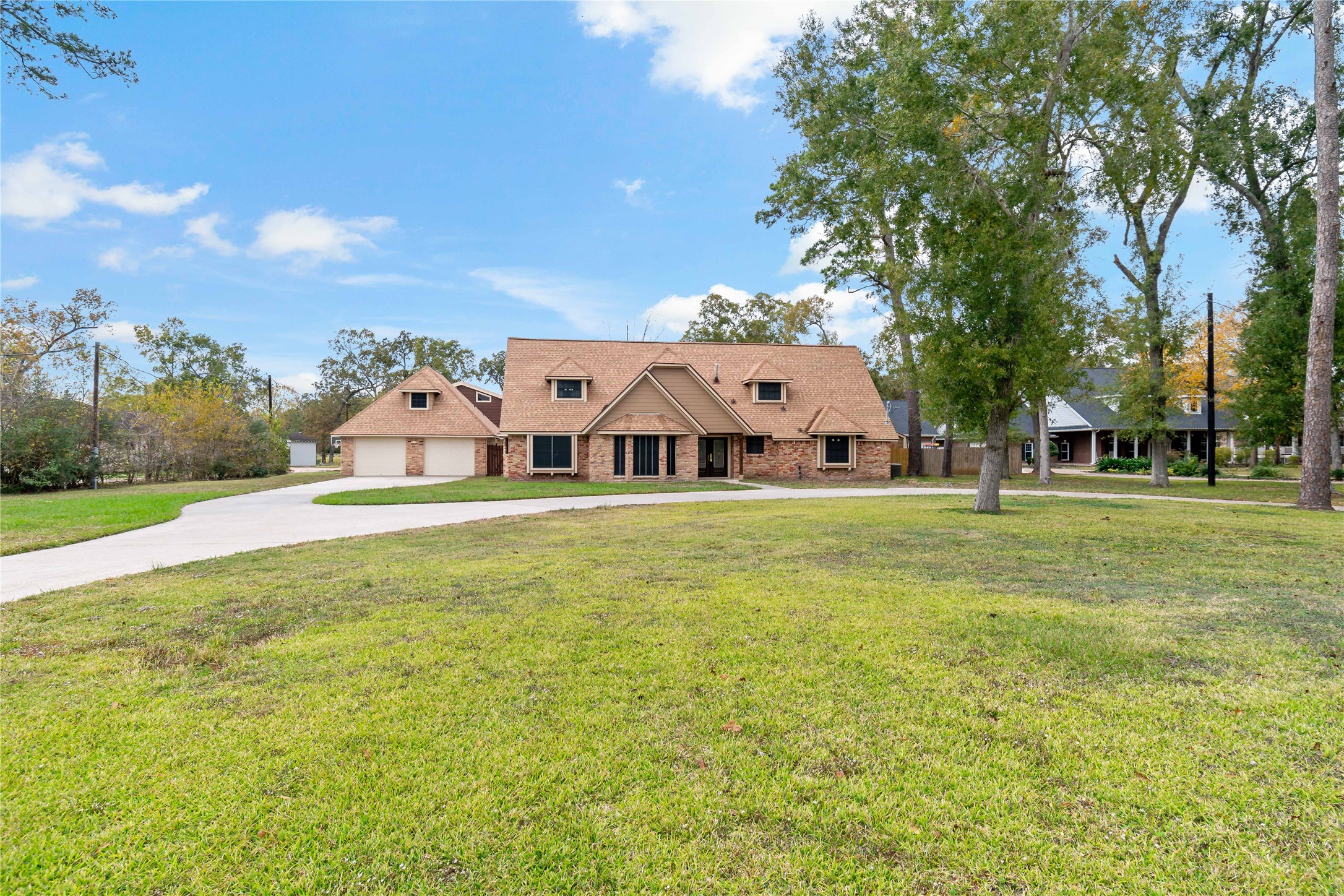 Listing photo 1
