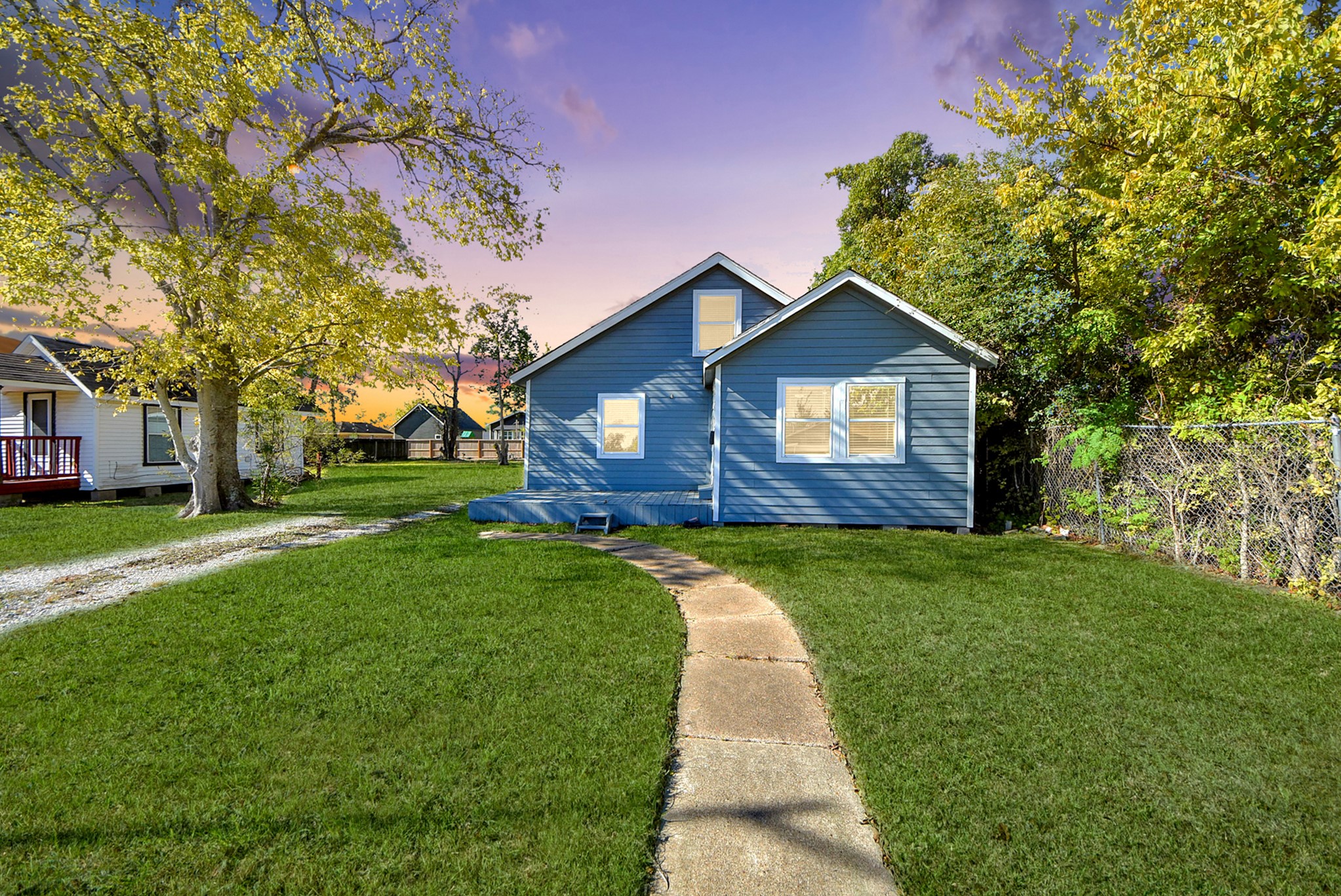 Listing photo 1