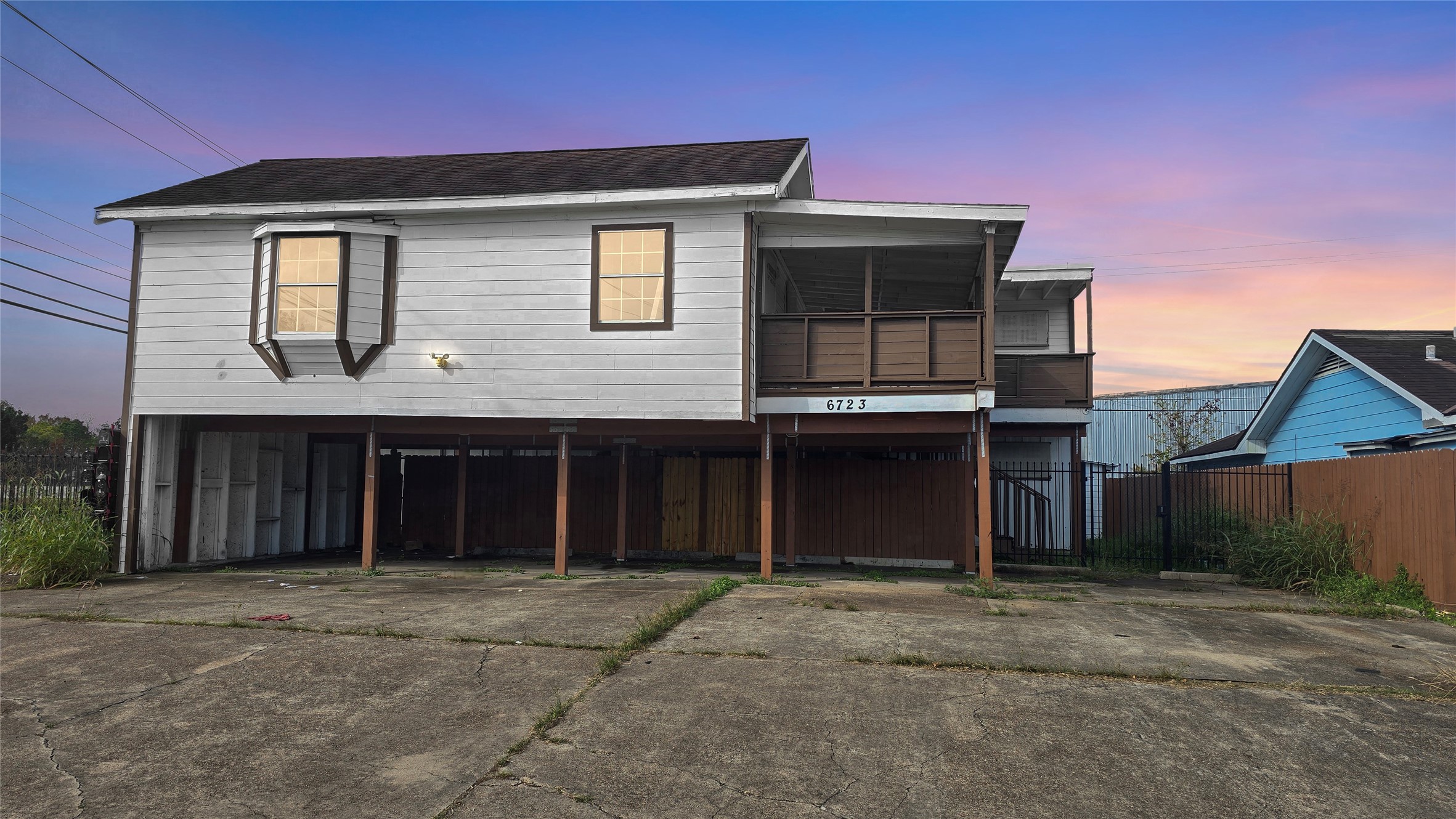 Listing photo 2