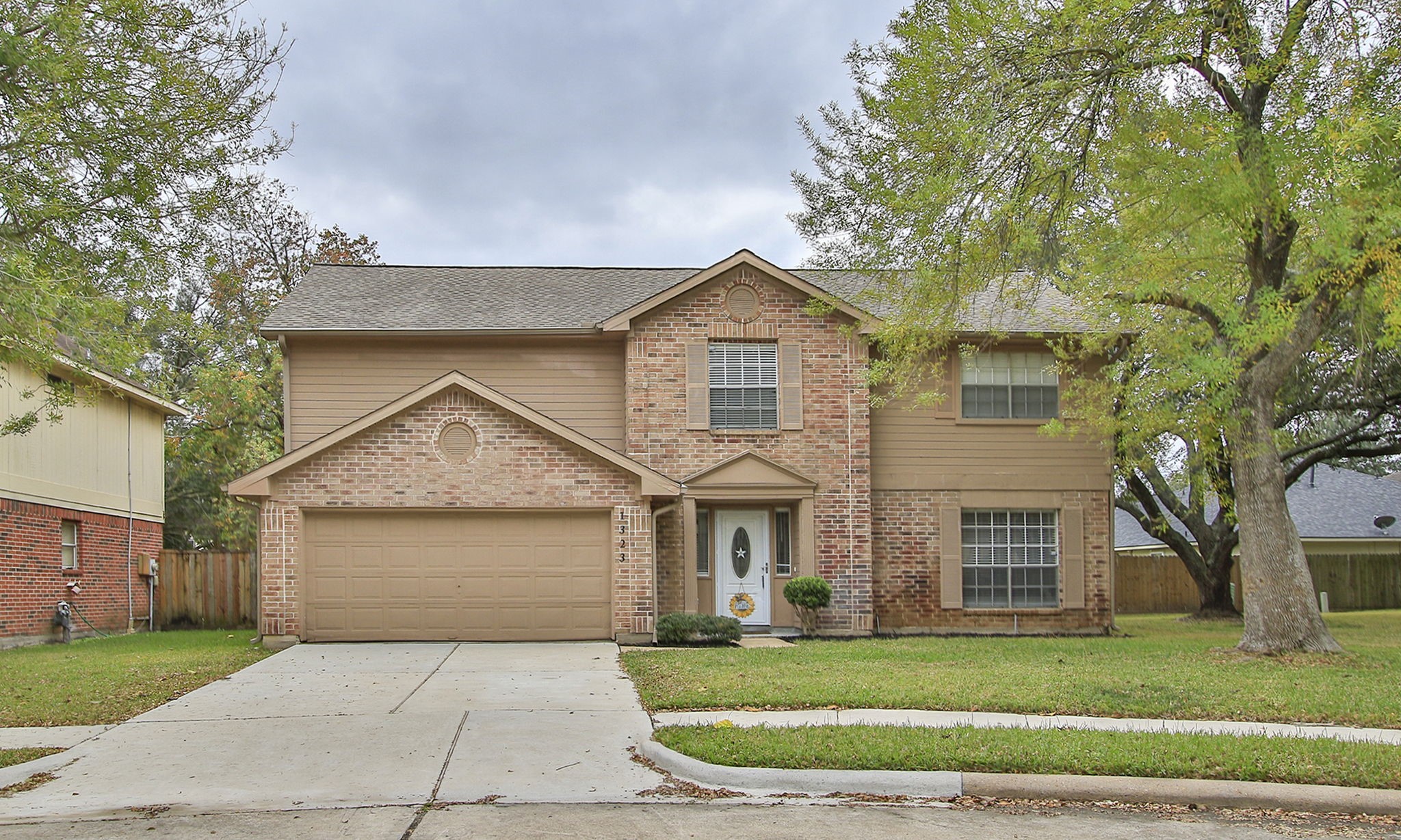 Listing photo 1
