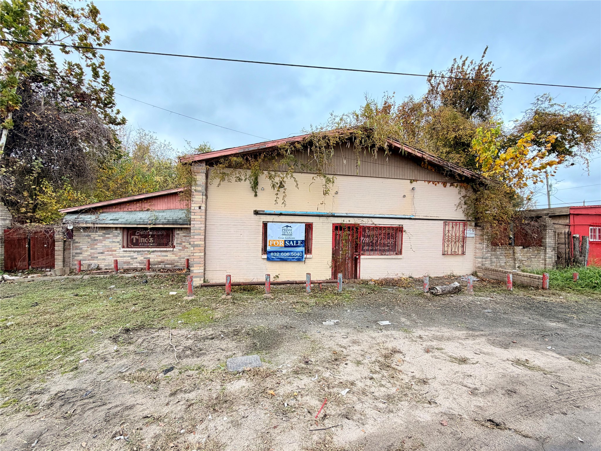 Listing photo 1