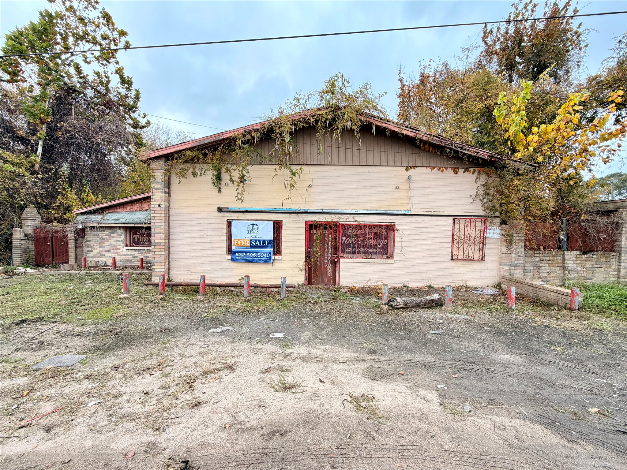 Listing photo 1