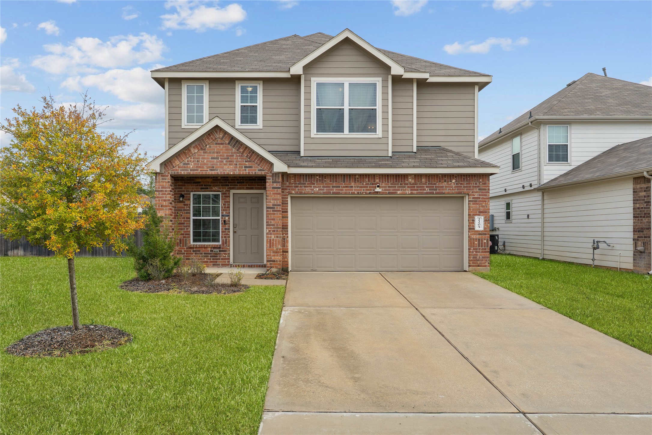 Listing photo 1