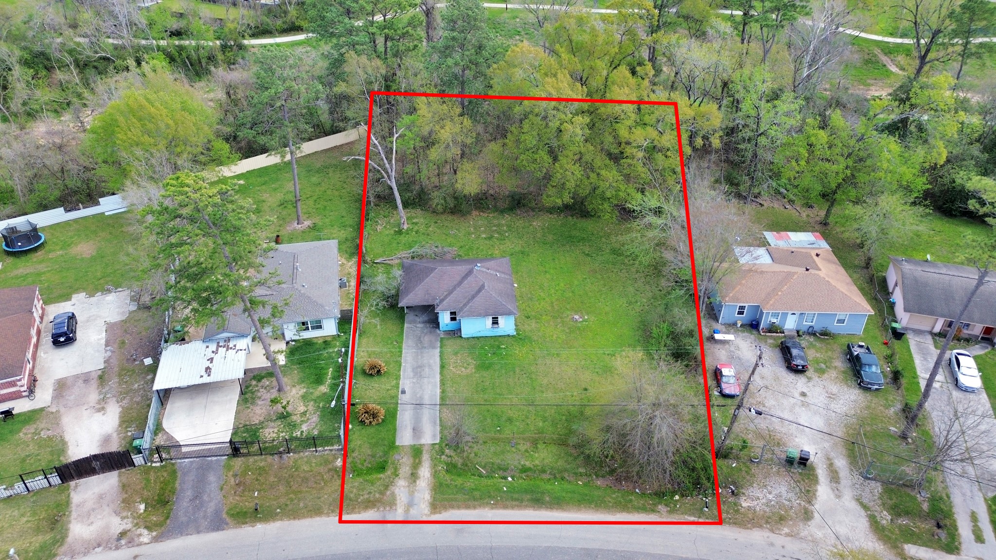 Listing photo 1