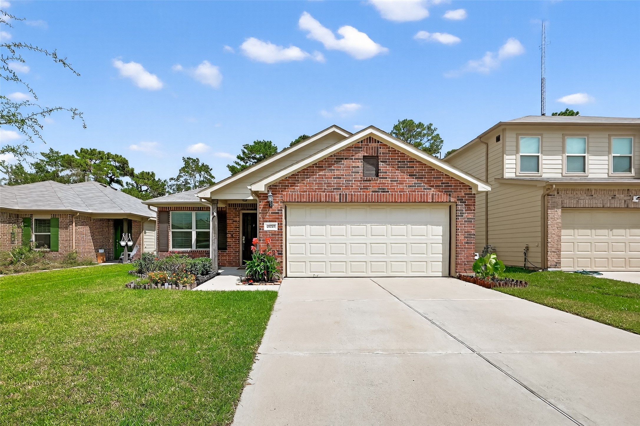Listing photo 1