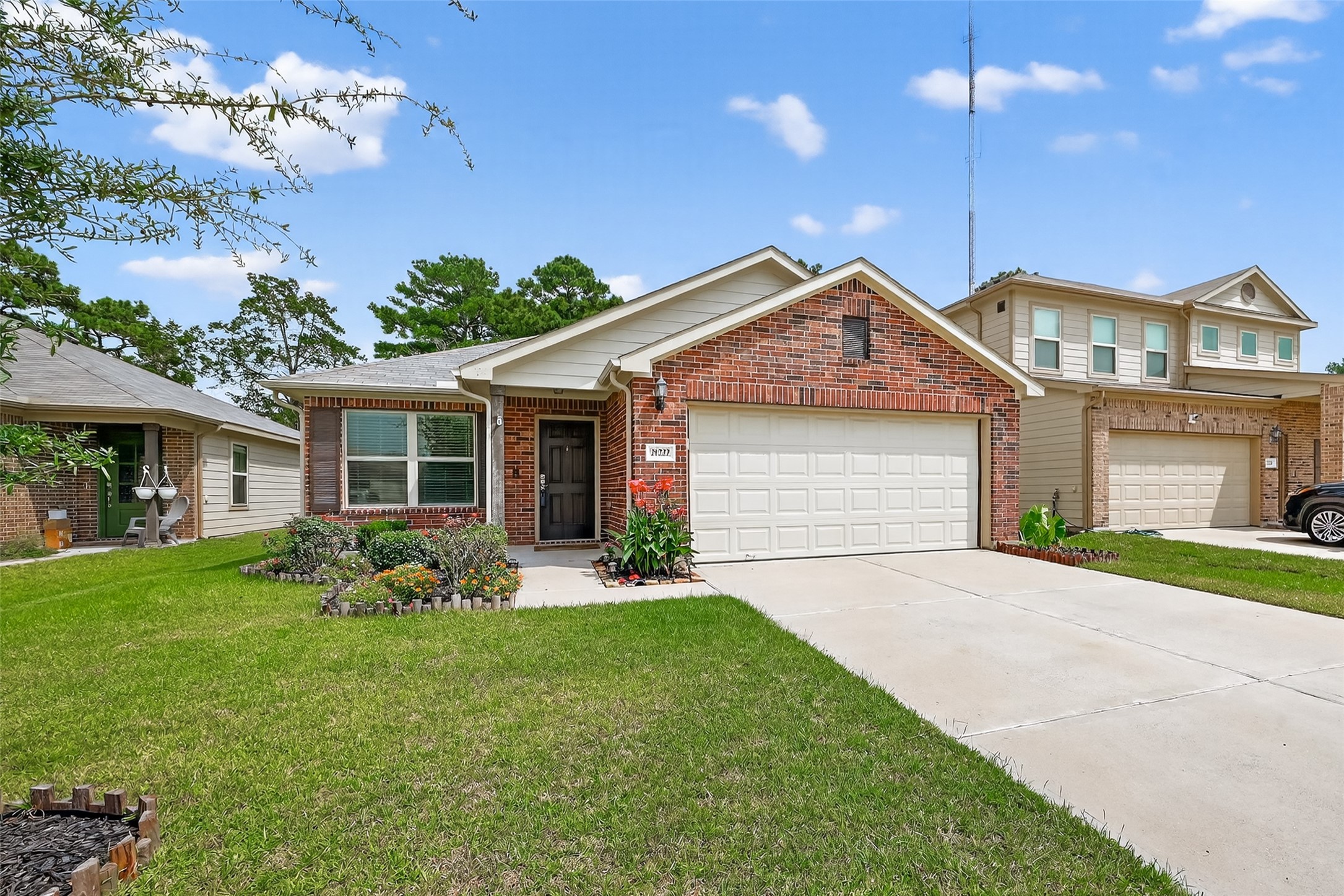 Listing photo 2