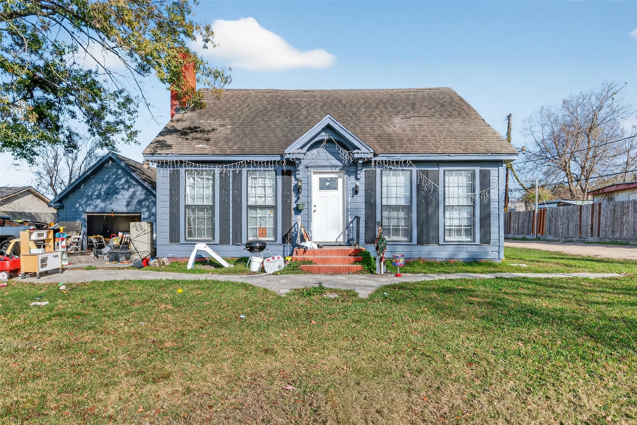 Listing photo 5