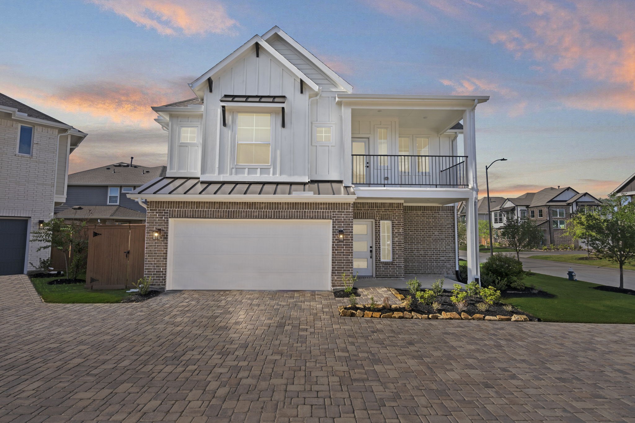 Listing photo 1