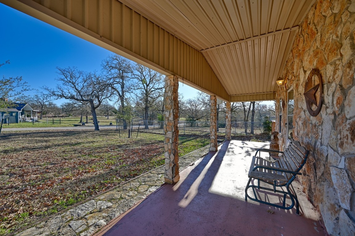 Listing photo 5