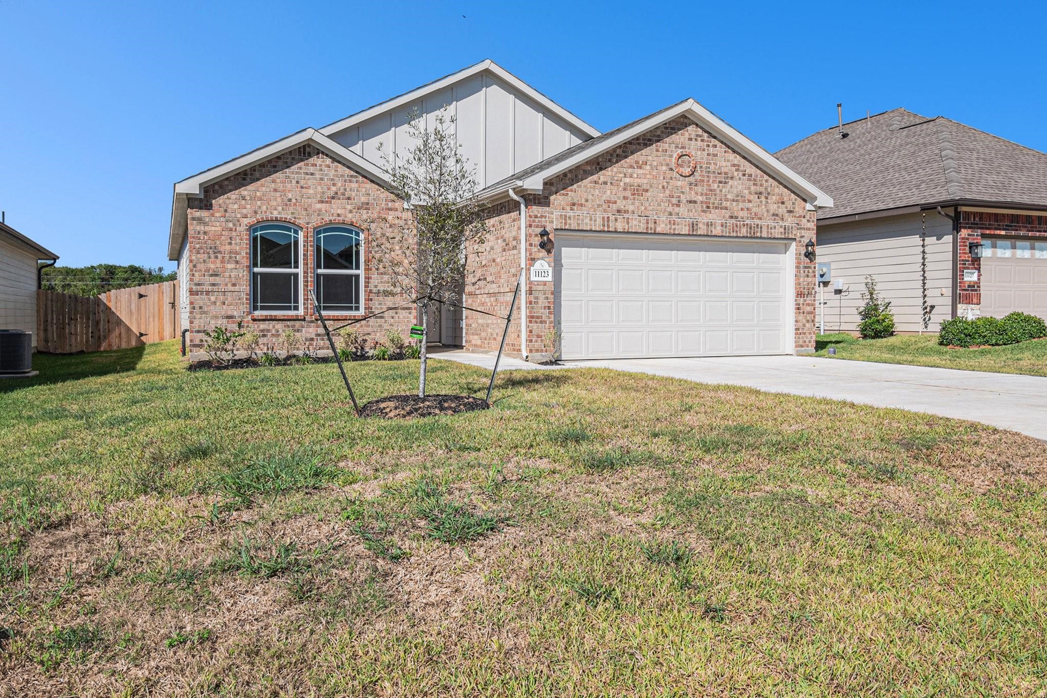 Listing photo 1