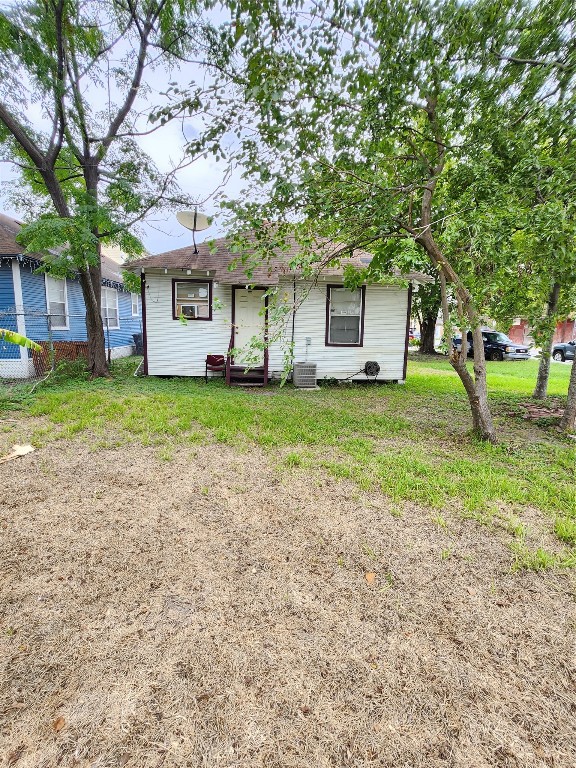 Listing photo 1
