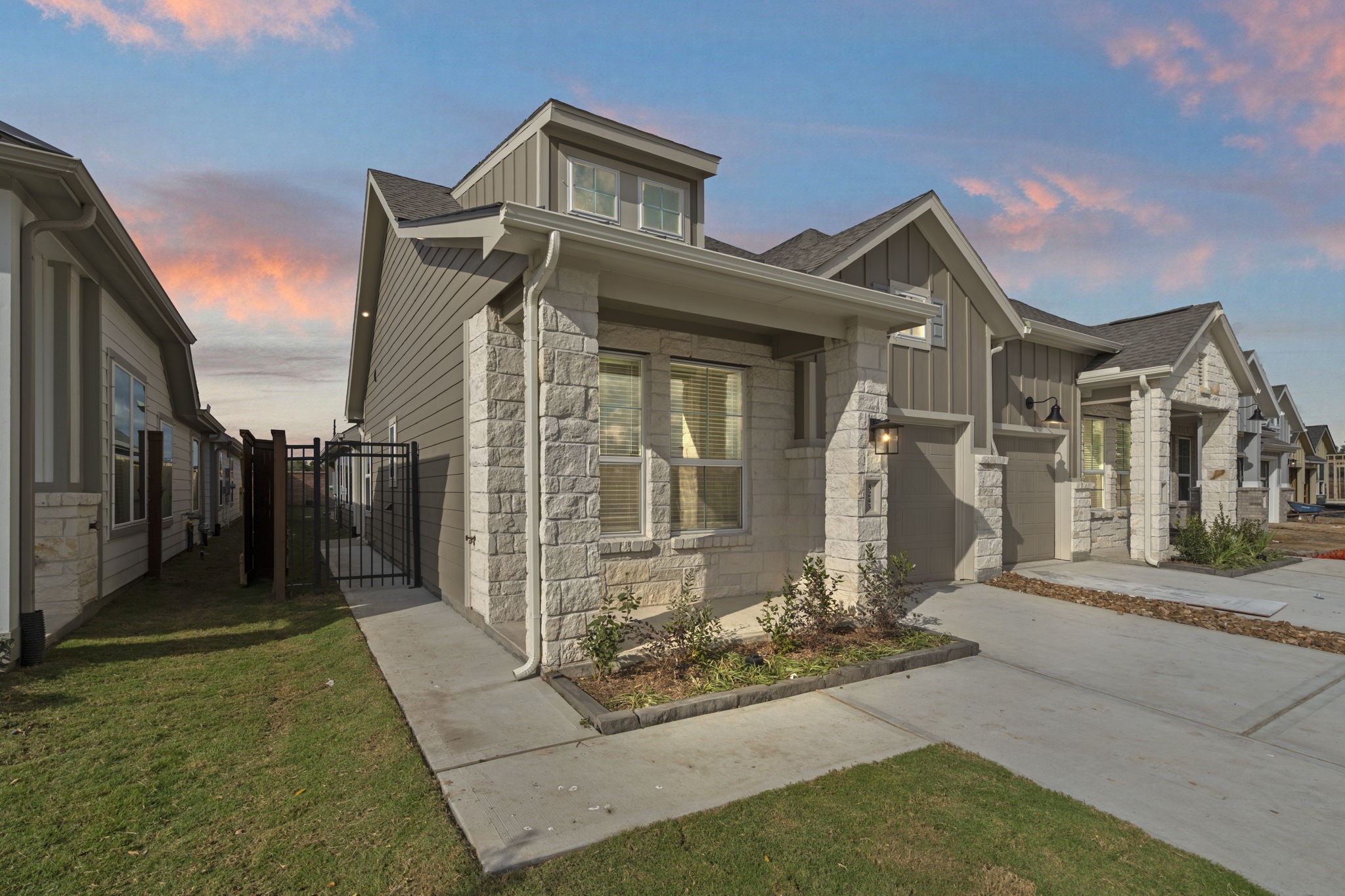 Listing photo 1