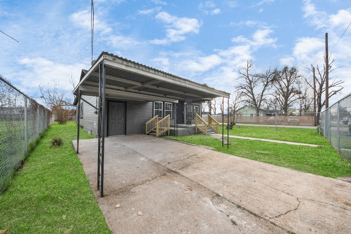 Listing photo 1