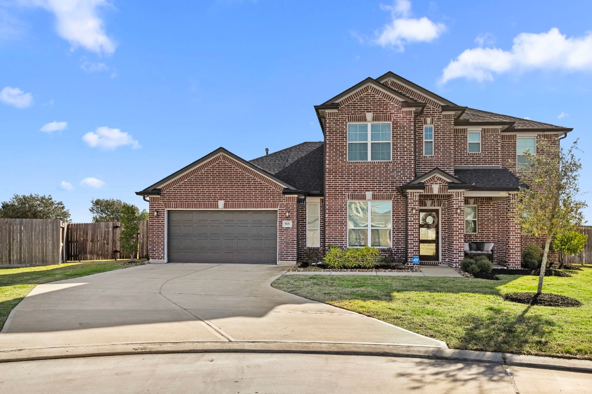 Listing photo 1