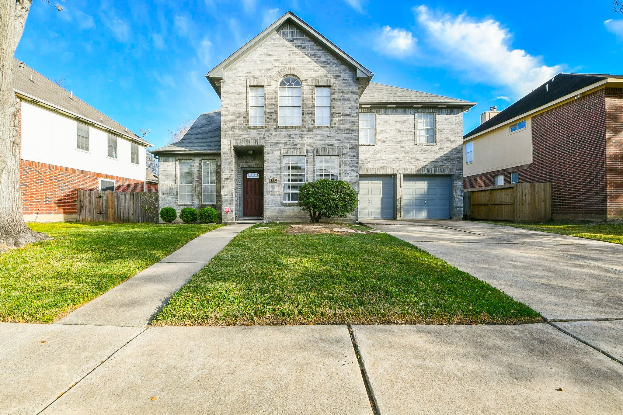 Listing photo 1