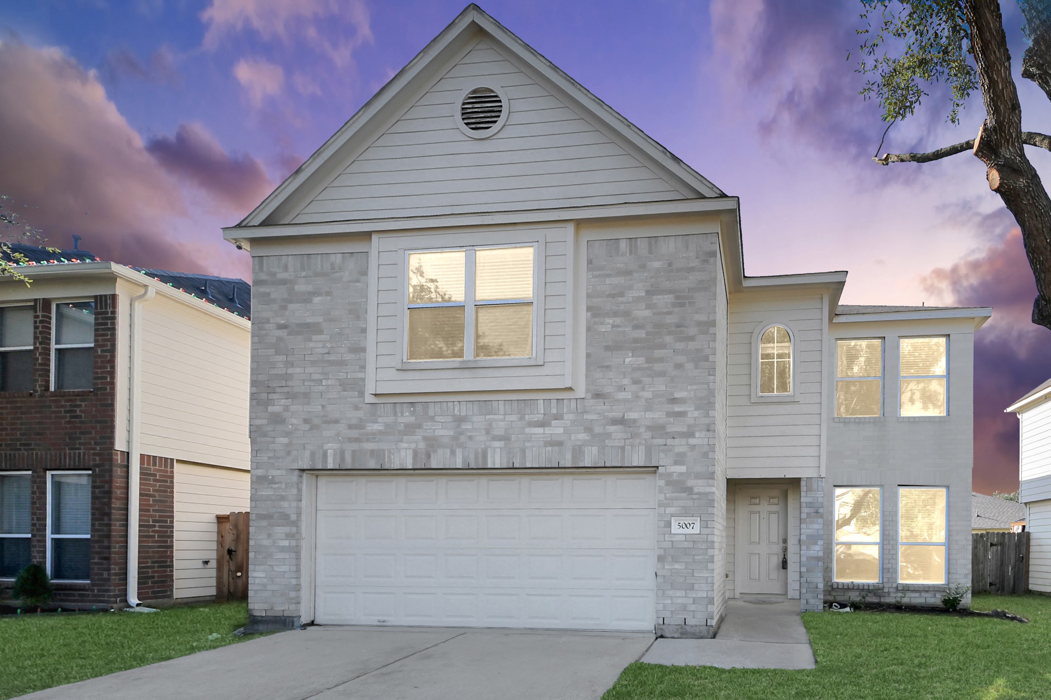 Listing photo 1