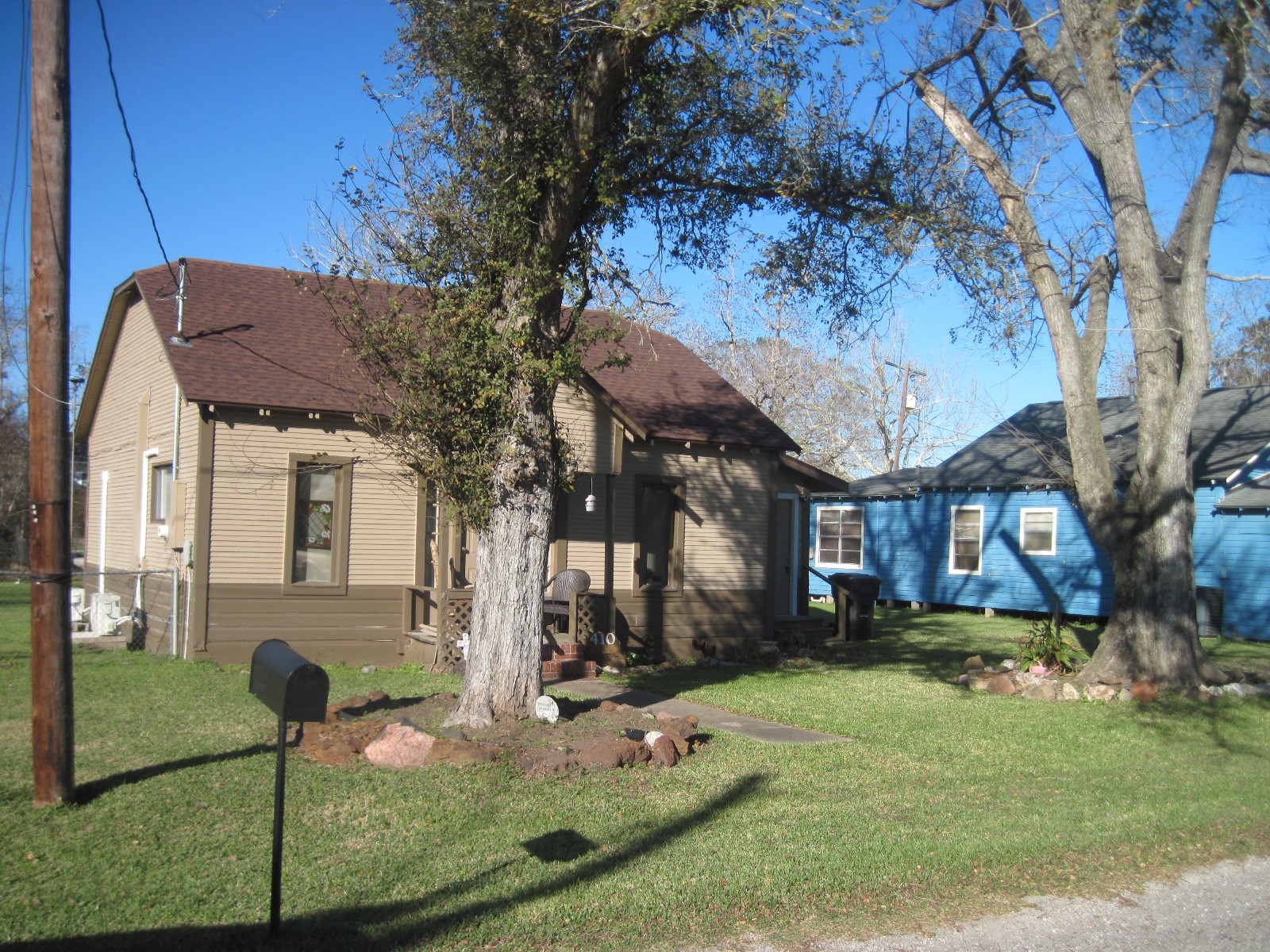Listing photo 1