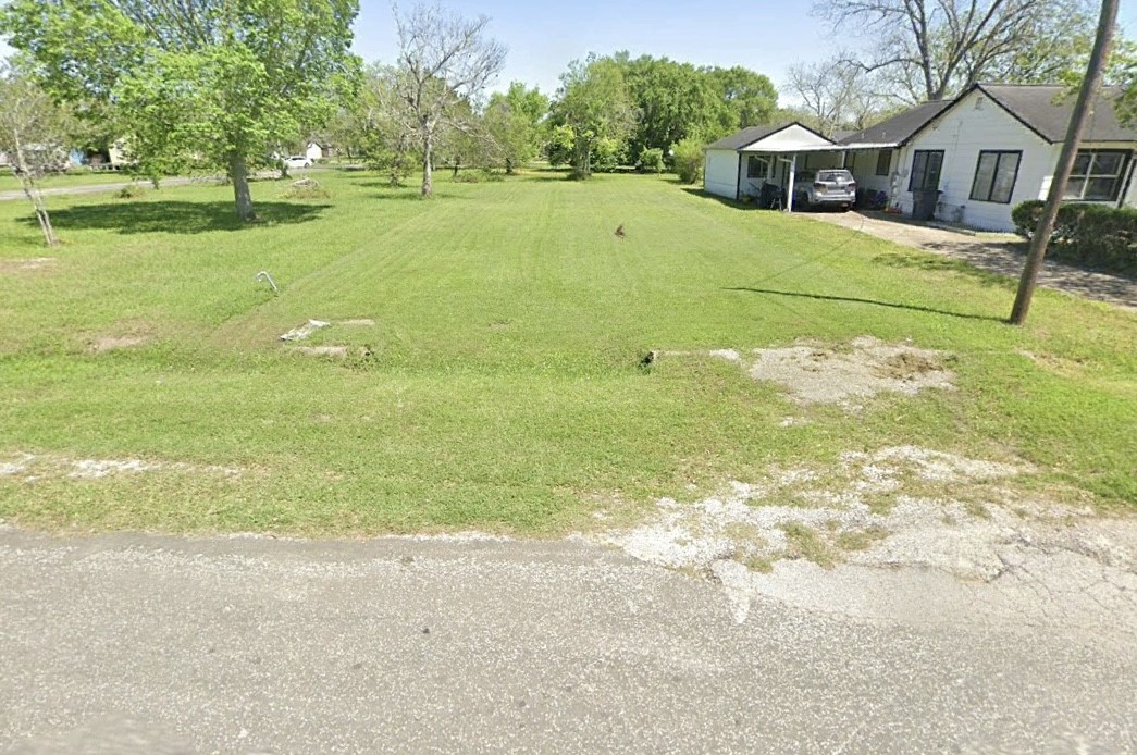 Listing photo 5