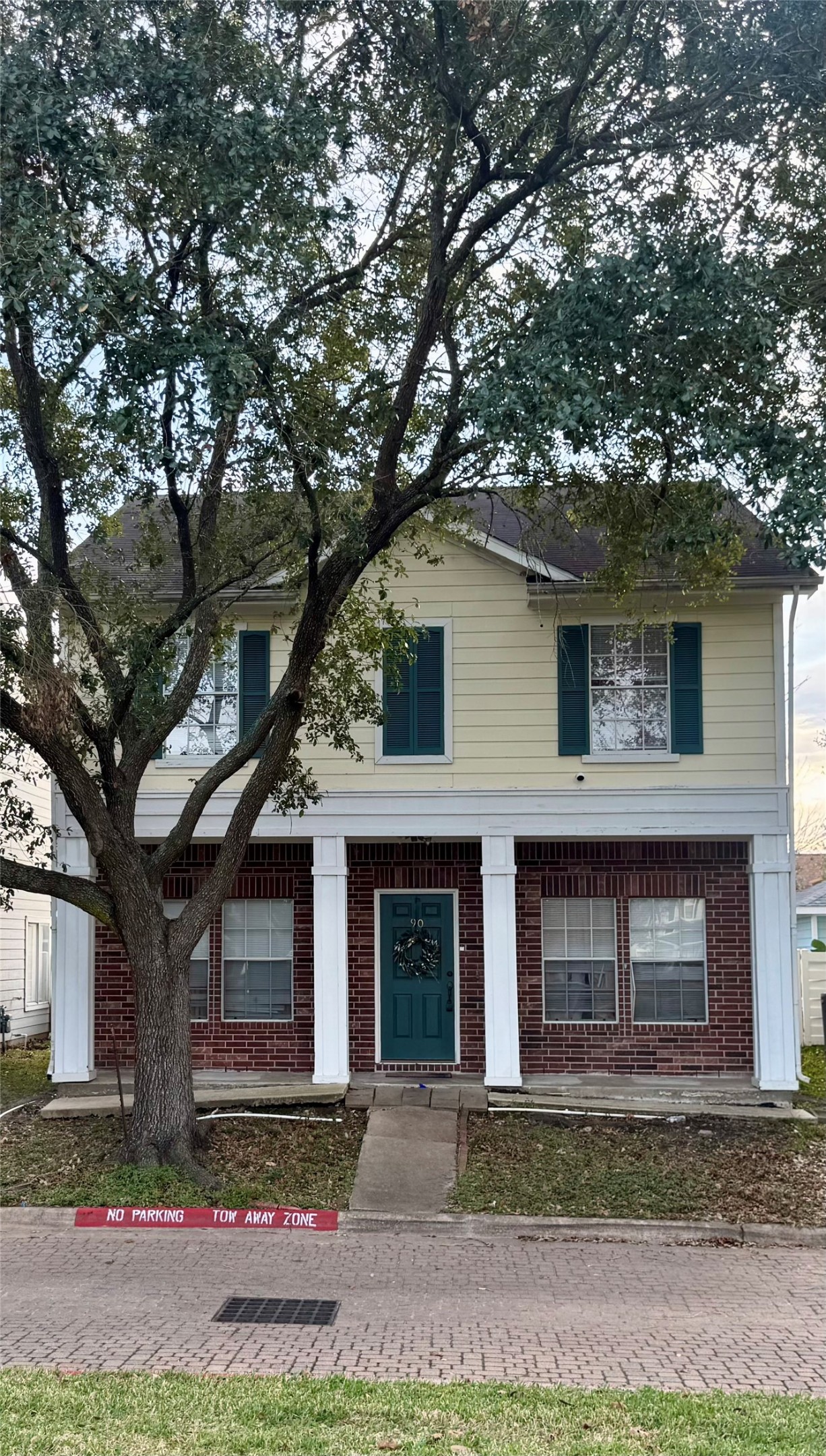 Listing photo 1