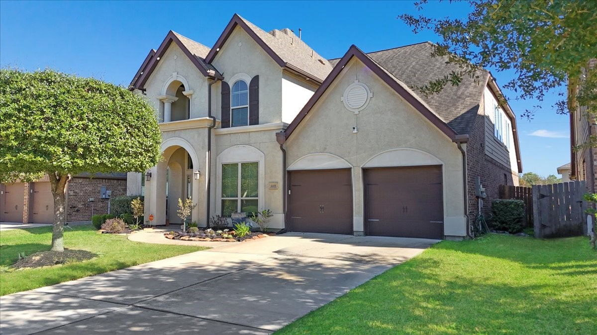 Listing photo 1