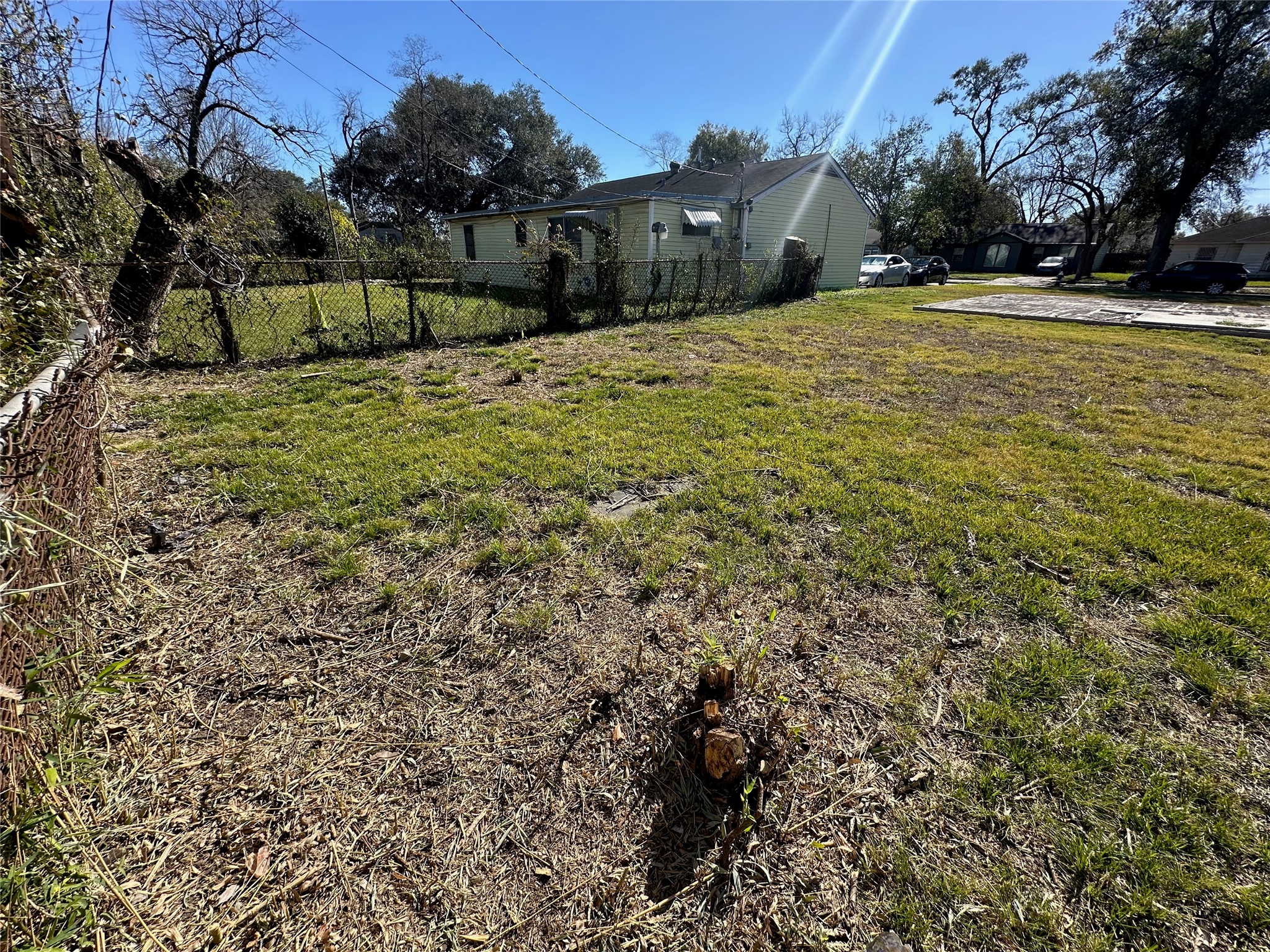 Listing photo 4