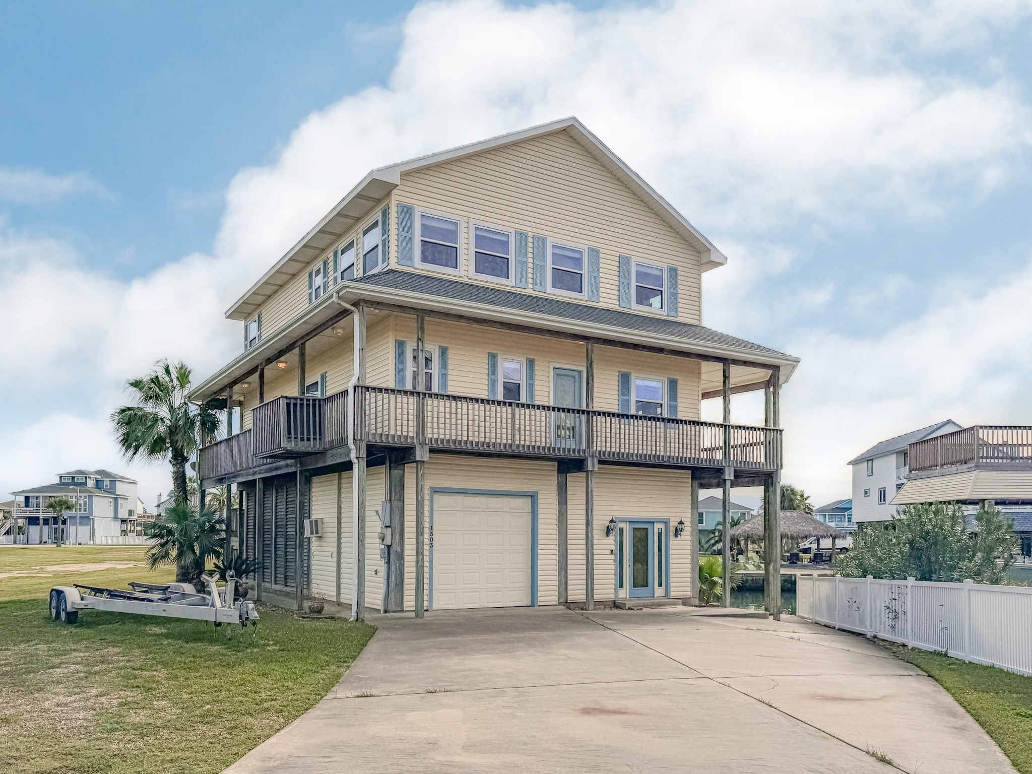 Listing photo 1