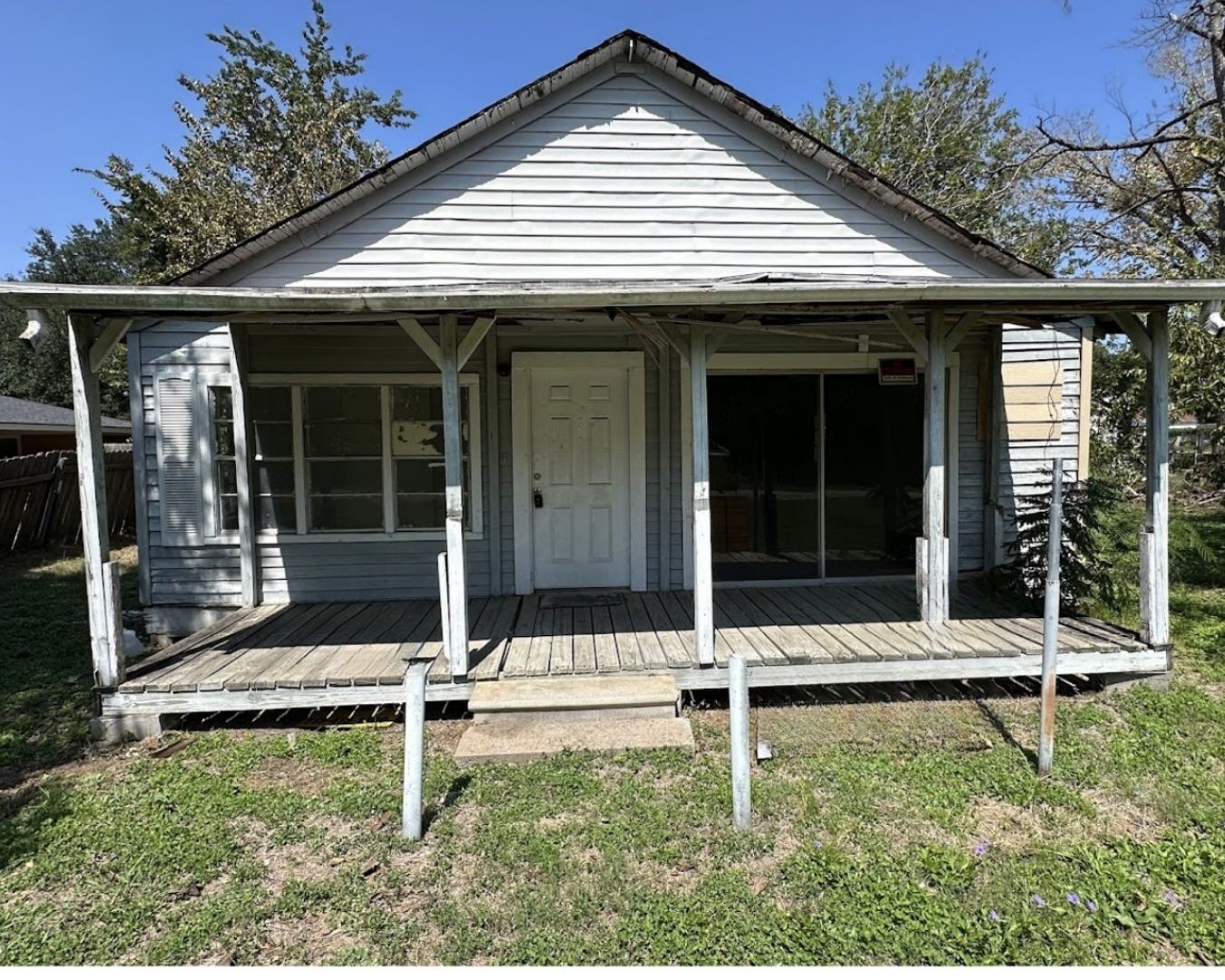 Listing photo 1