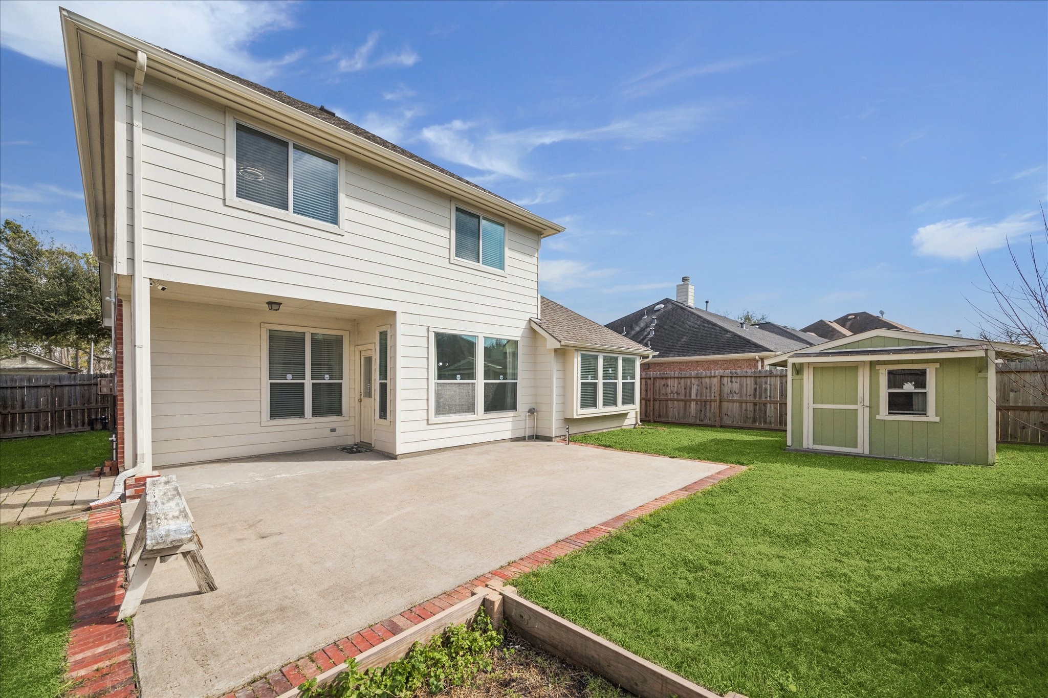 Listing photo 5