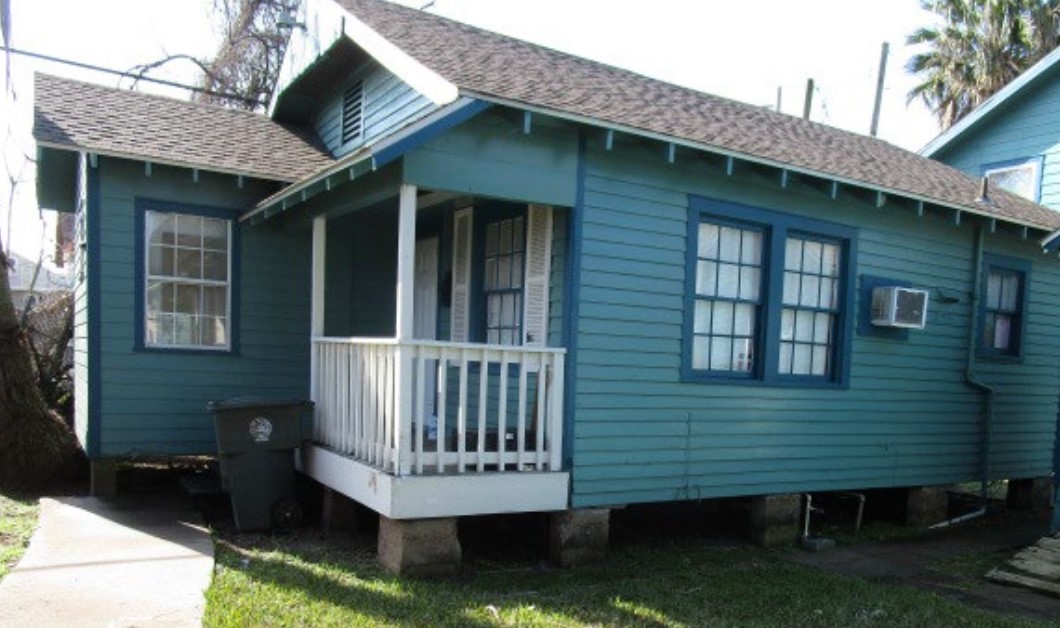 Listing photo 1