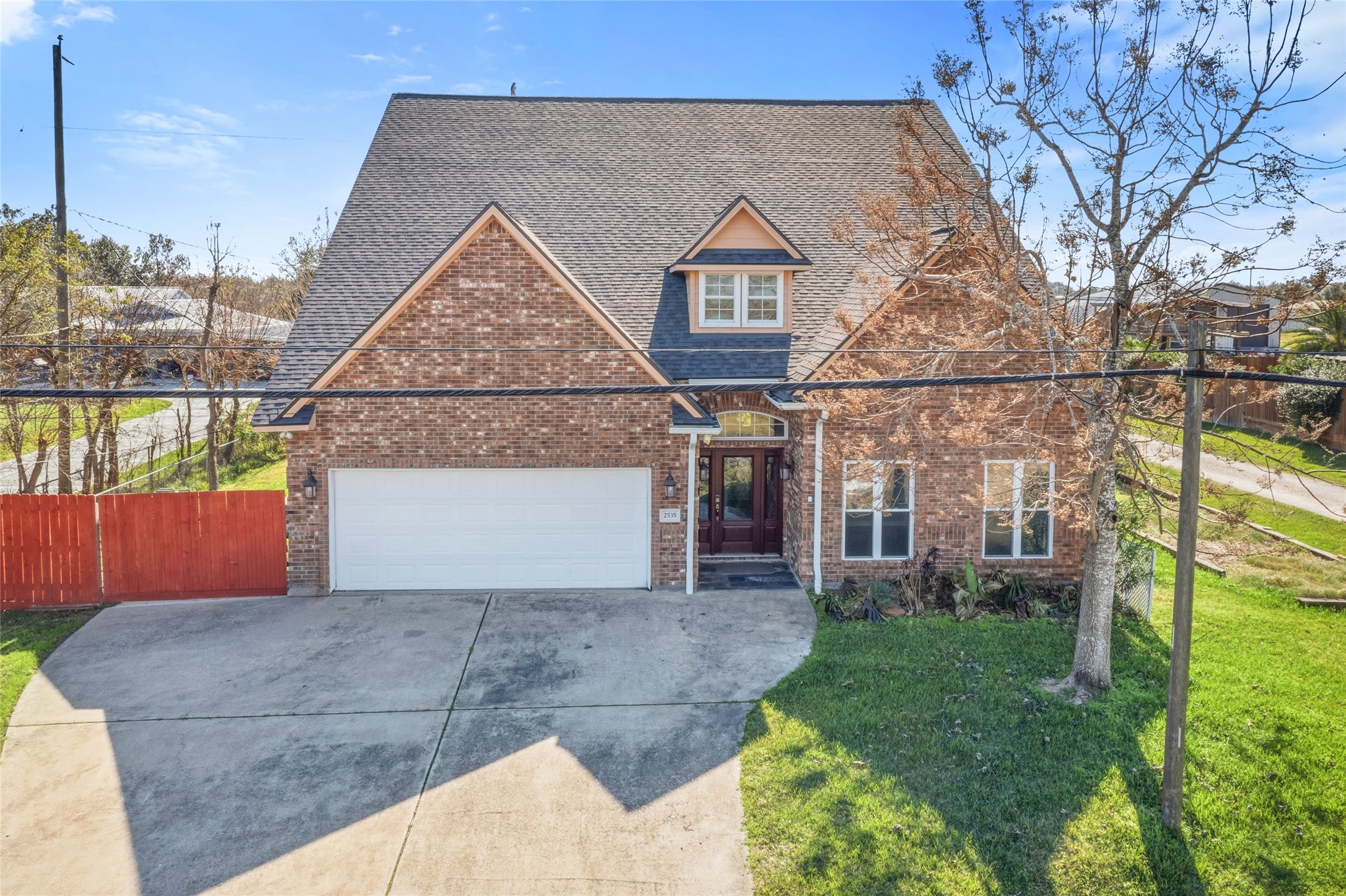 Listing photo 1