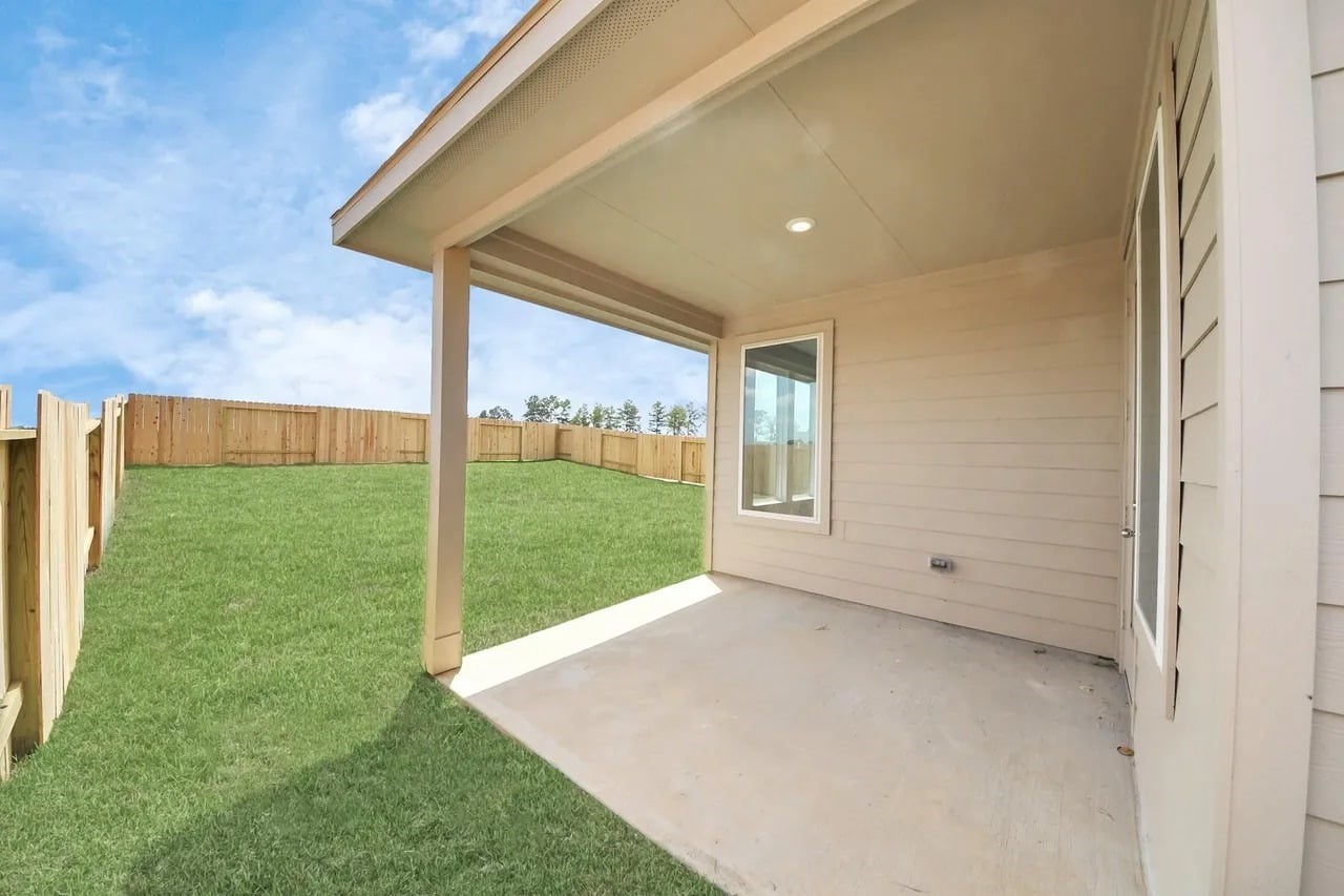 Listing photo 4