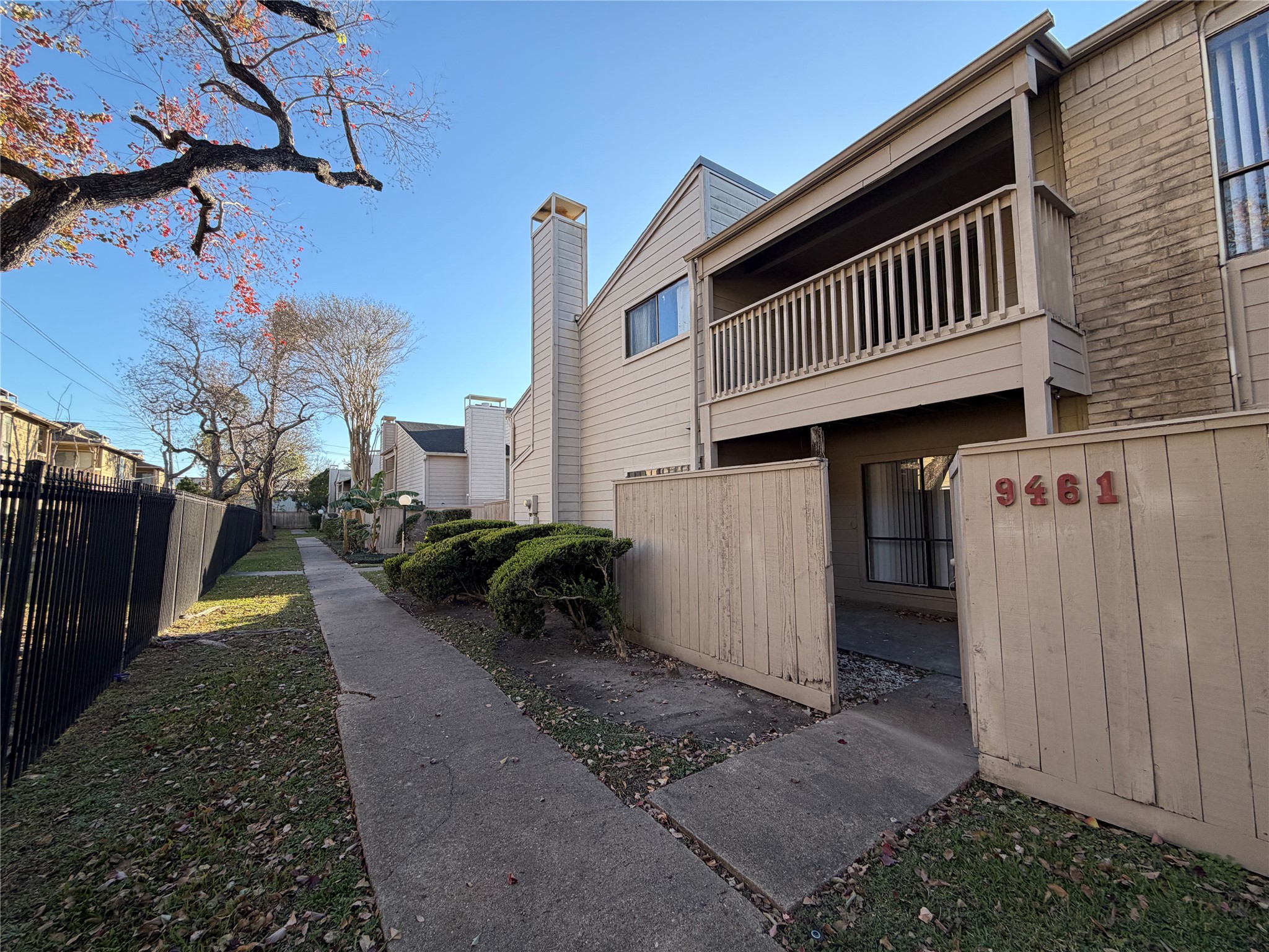 Listing photo 4