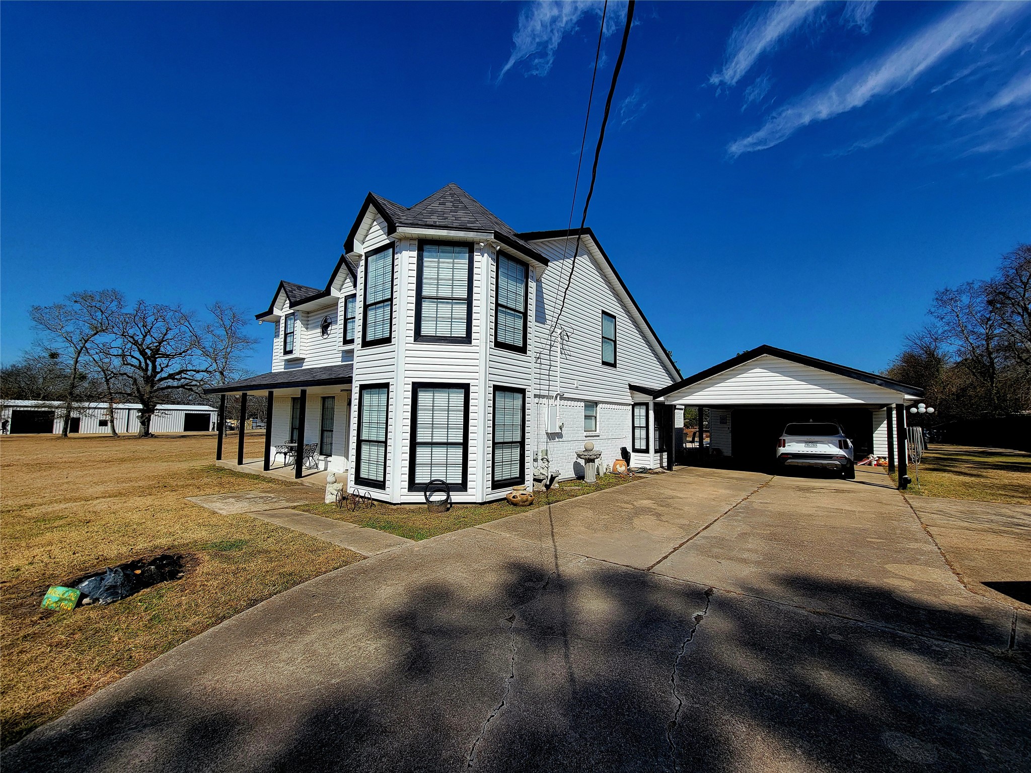 Listing photo 5